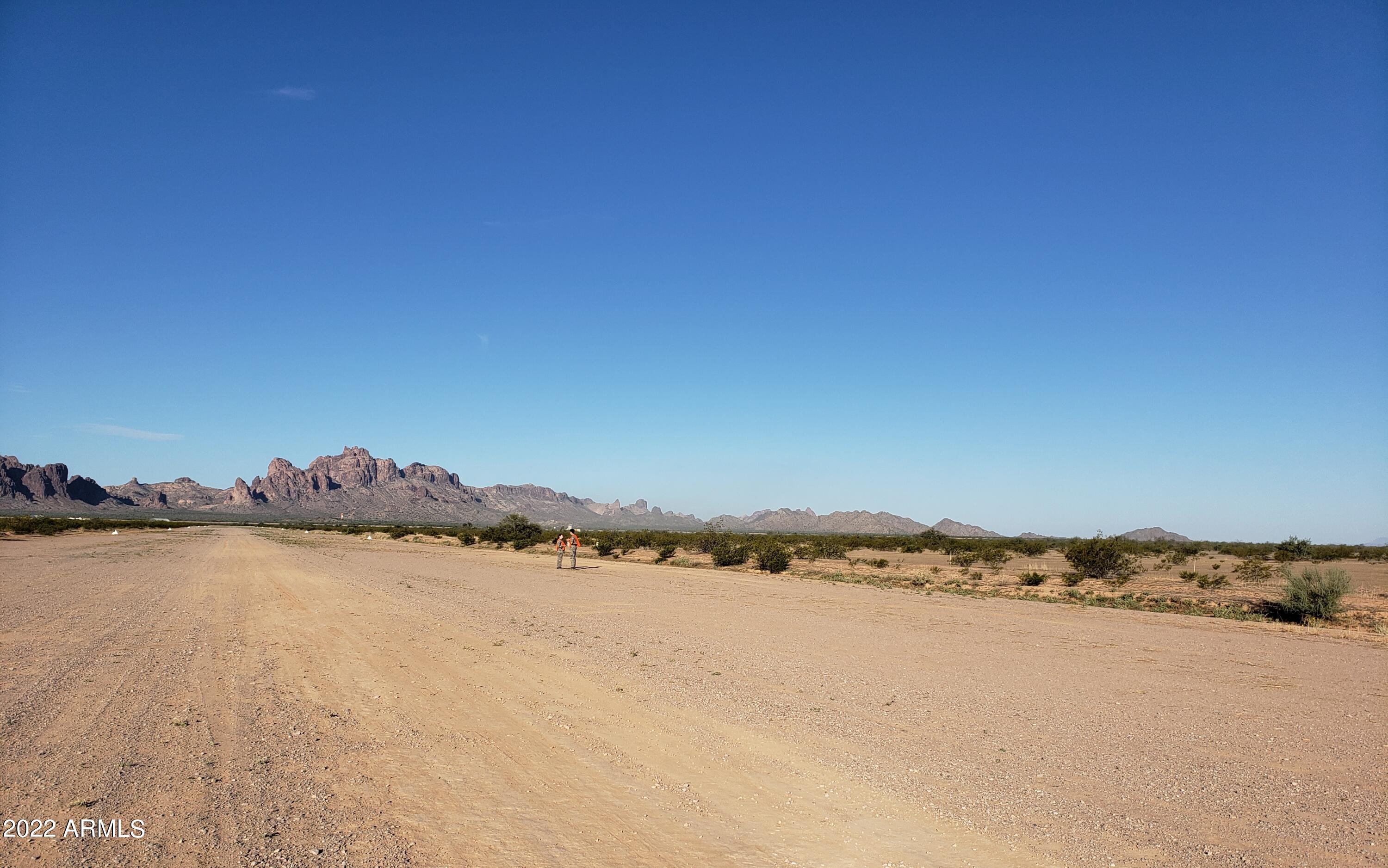 545xx W Sunland Avenue -