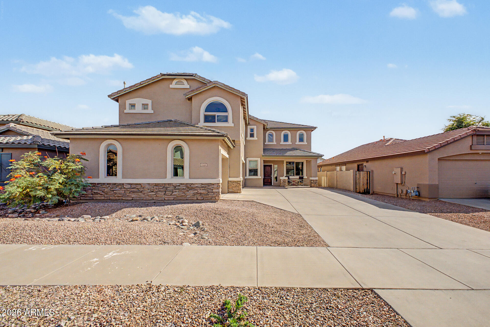 21165 E VIA DEL ORO --
