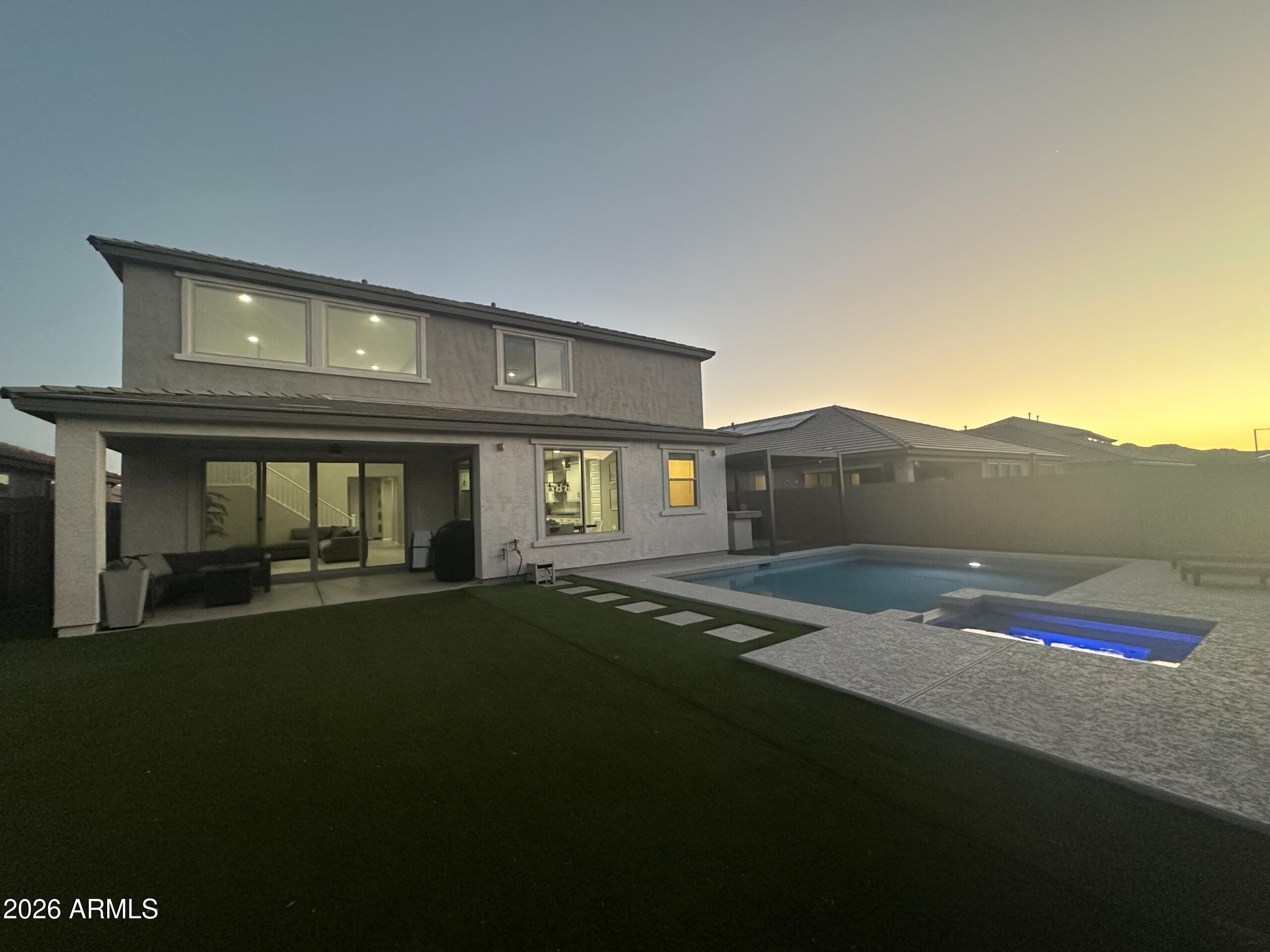 7228 W QUAIL TRACK Drive