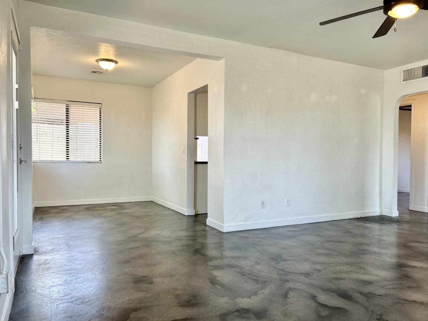 315 W HIGHLAND Avenue Apt 1