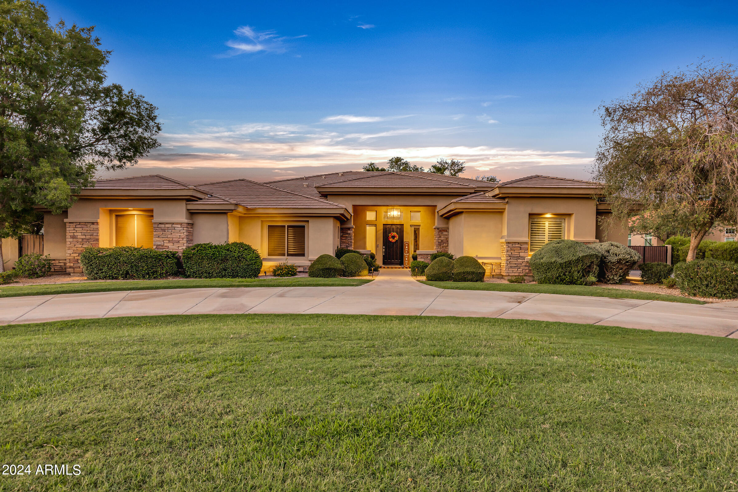 View Chandler, AZ 85249 house