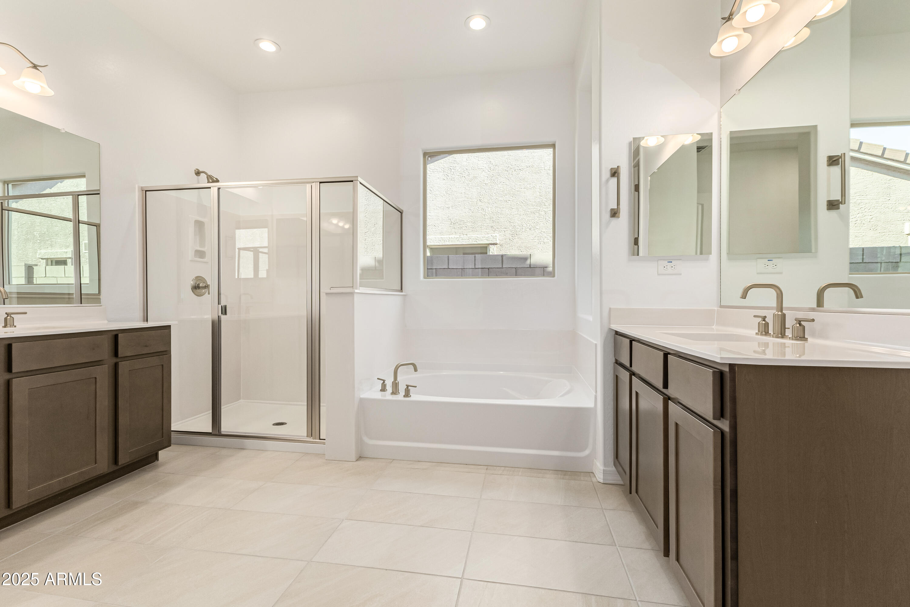 20276 W CATALINA Drive