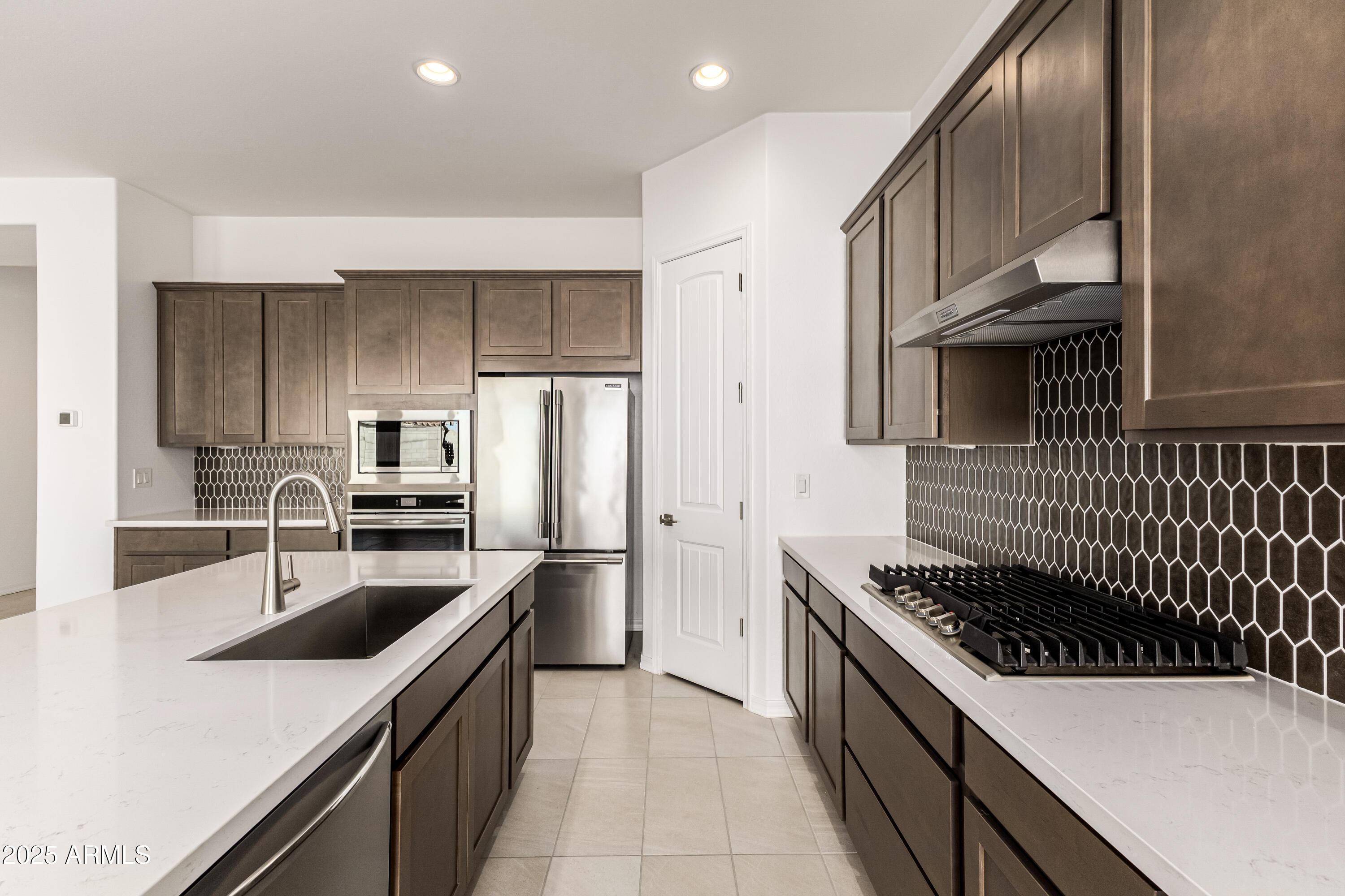 20276 W CATALINA Drive