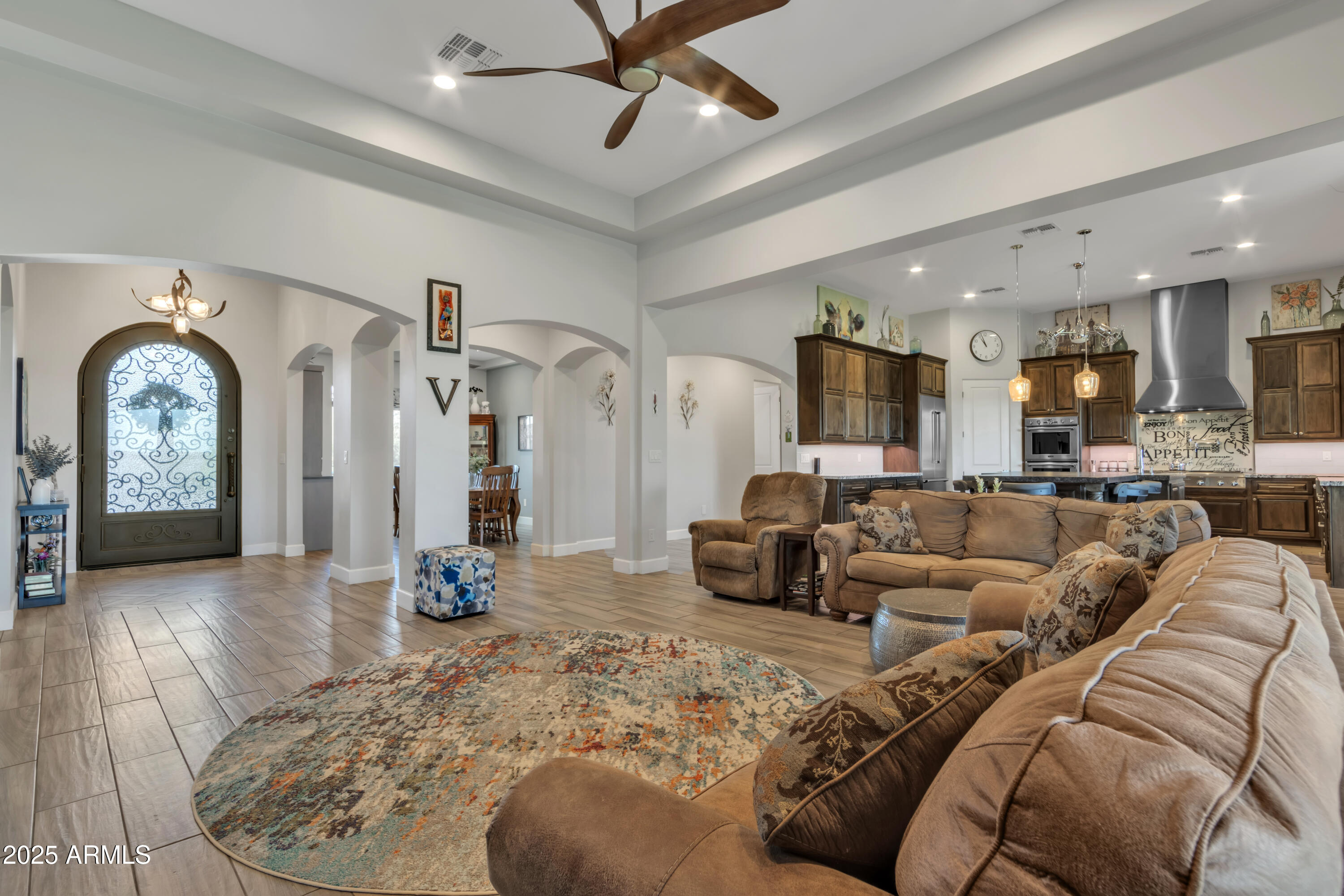 5586 W ROCK Court