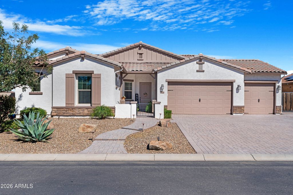 Photo of 2826 E La Costa Drive, Gilbert, AZ 85298 (MLS # 6991408)