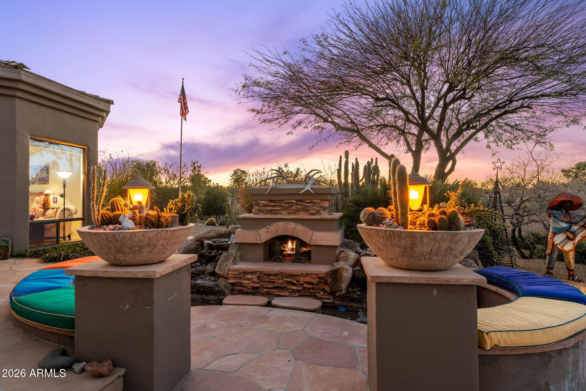 2110 W MIDDLE MESA Road