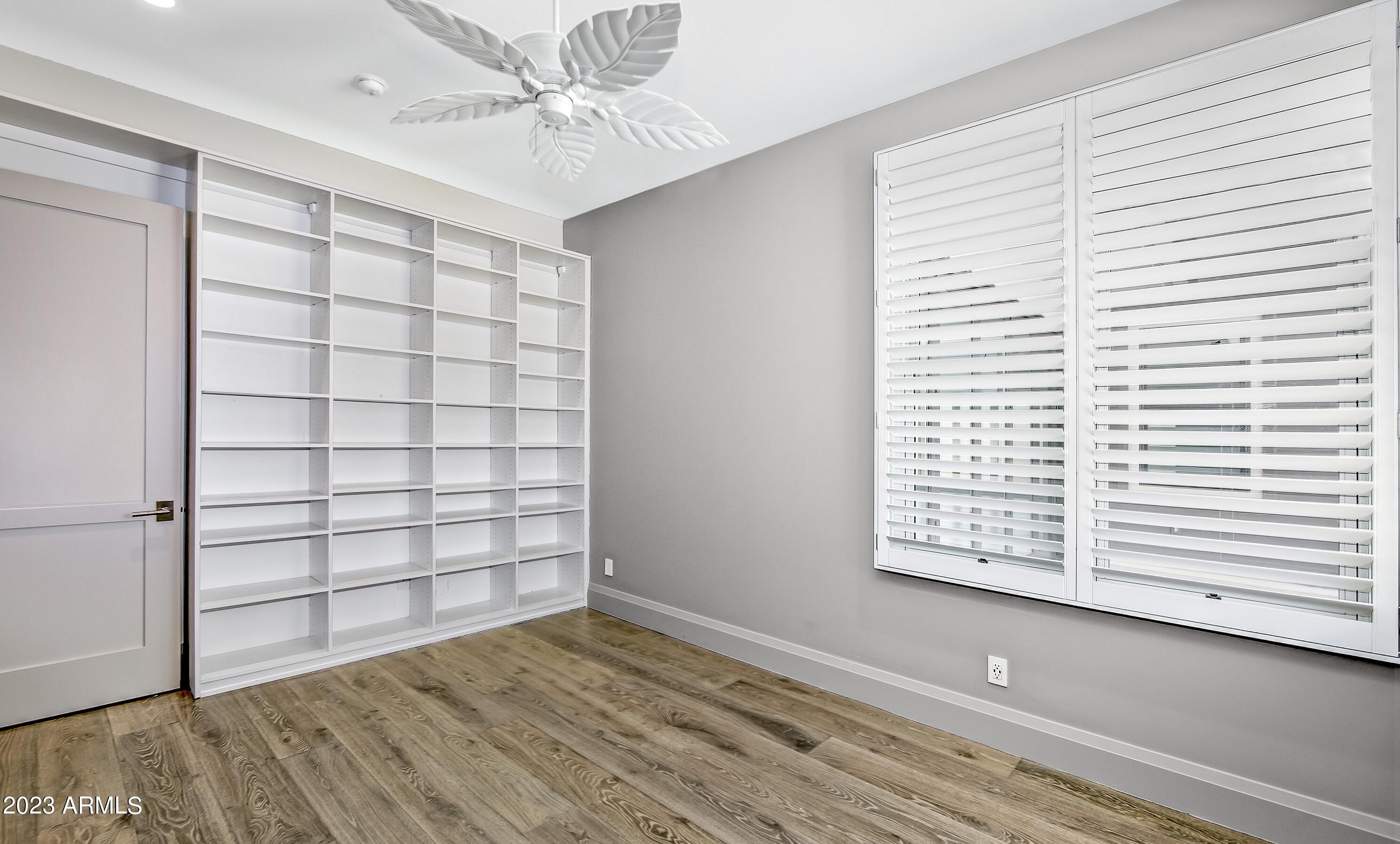 VILLAS AT MOUNTAIN SHADOWS AMD 2 - Residential