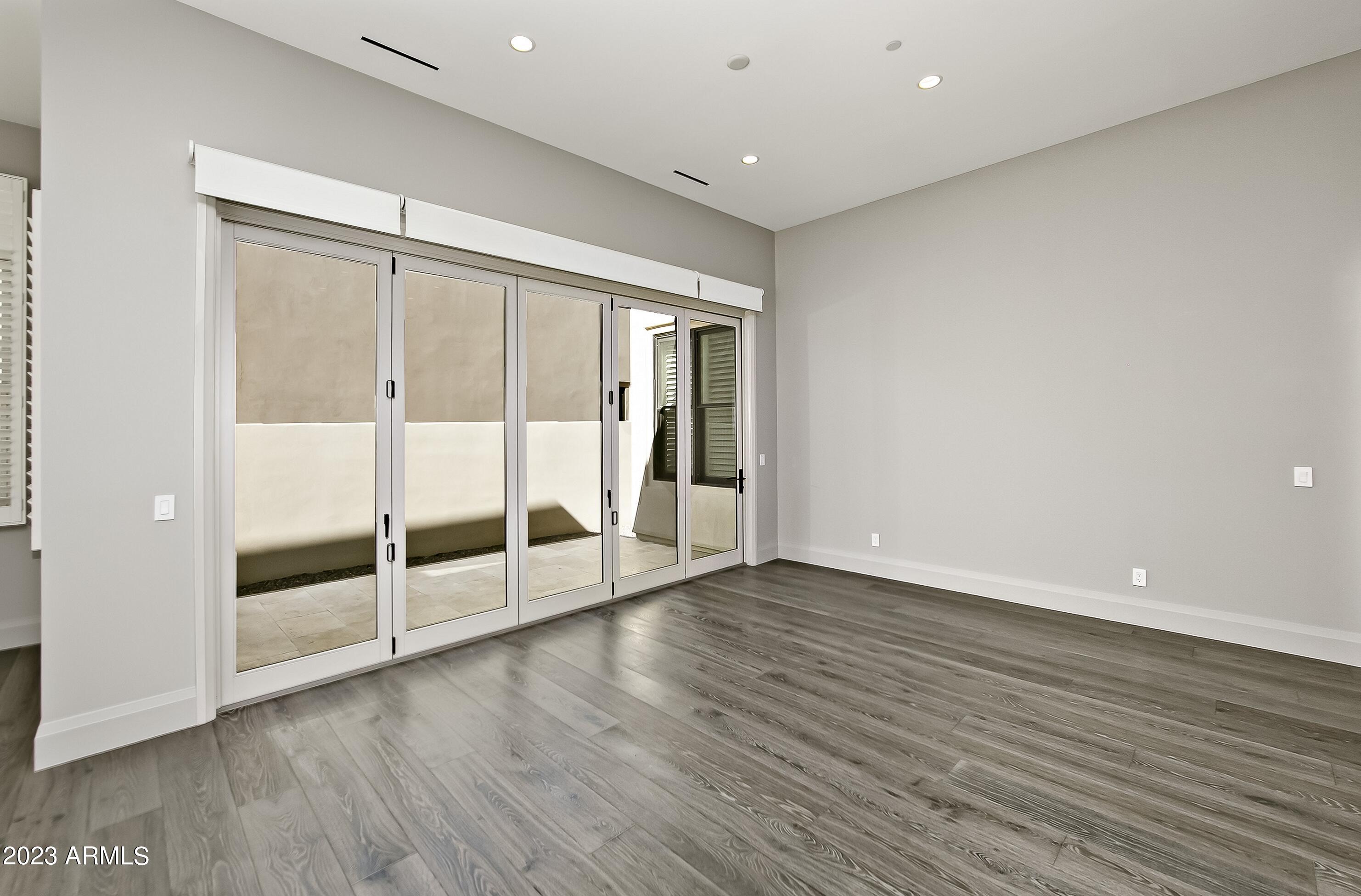 VILLAS AT MOUNTAIN SHADOWS AMD 2 - Residential