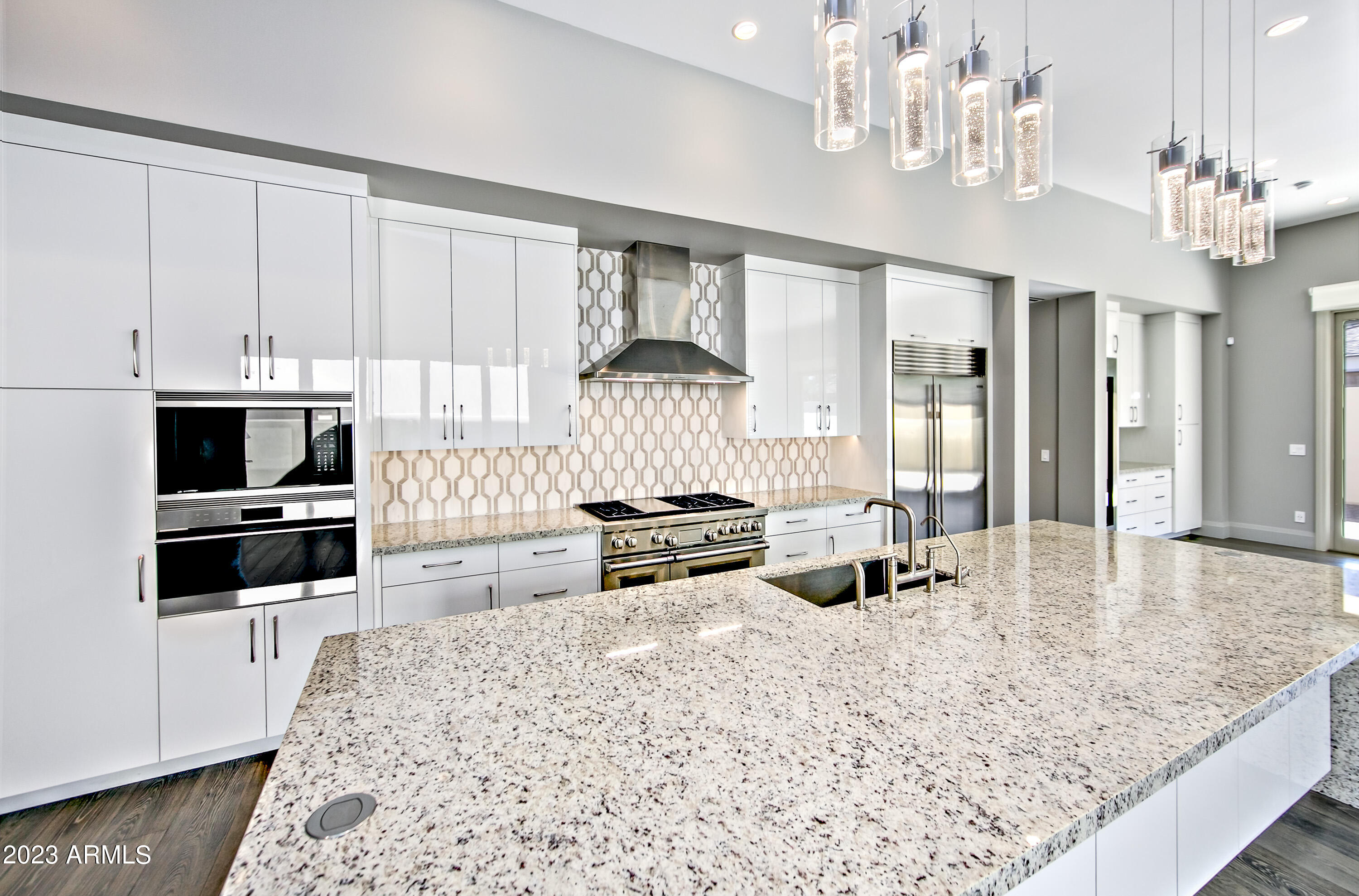VILLAS AT MOUNTAIN SHADOWS AMD 2 - Residential
