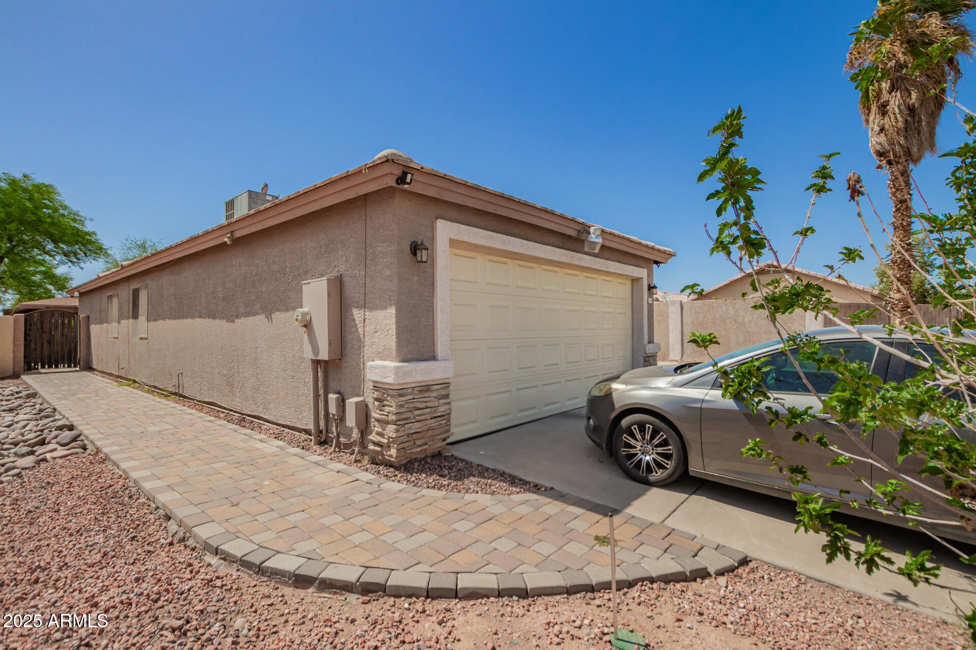 4644 N 84TH Drive