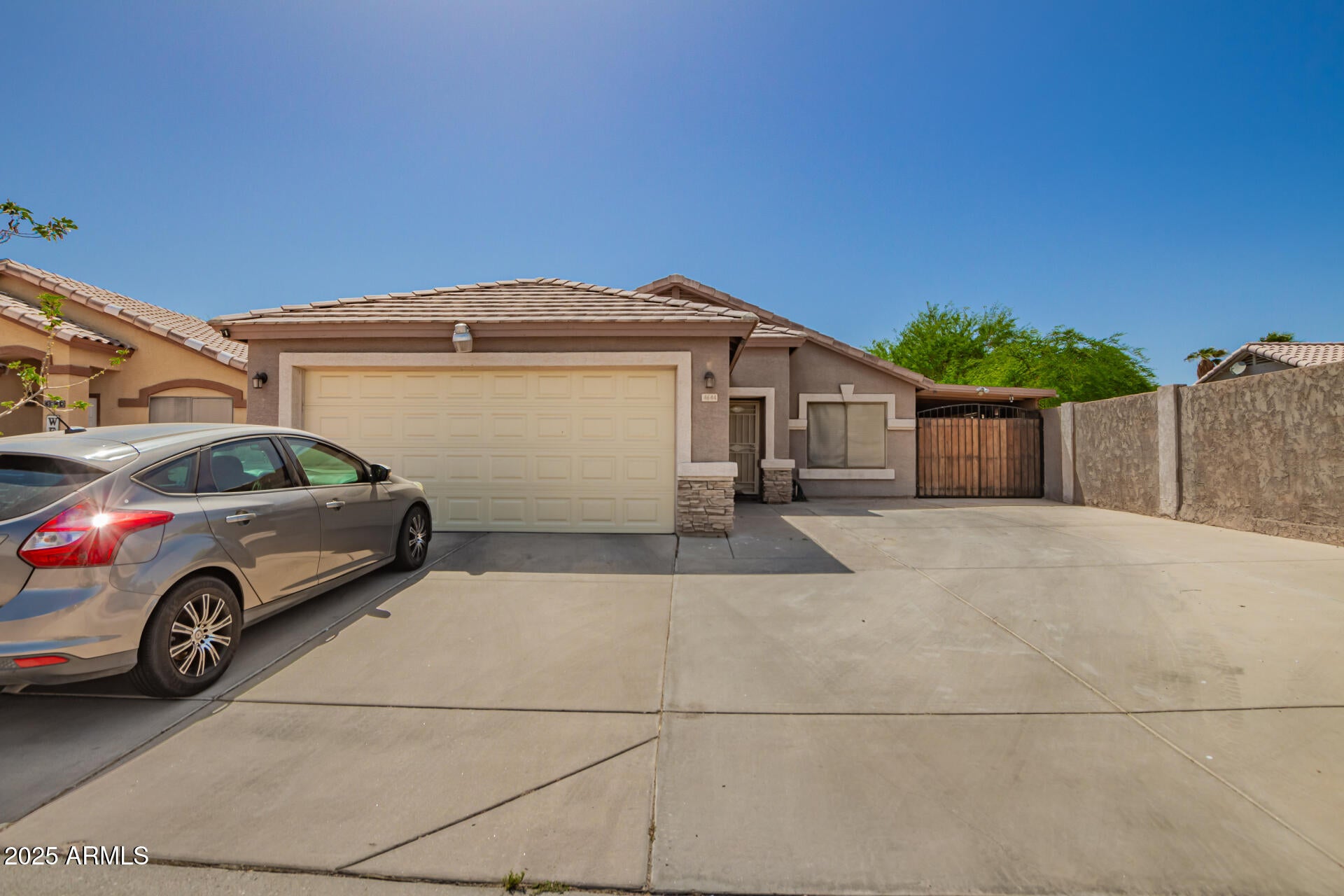 4644 N 84TH Drive
