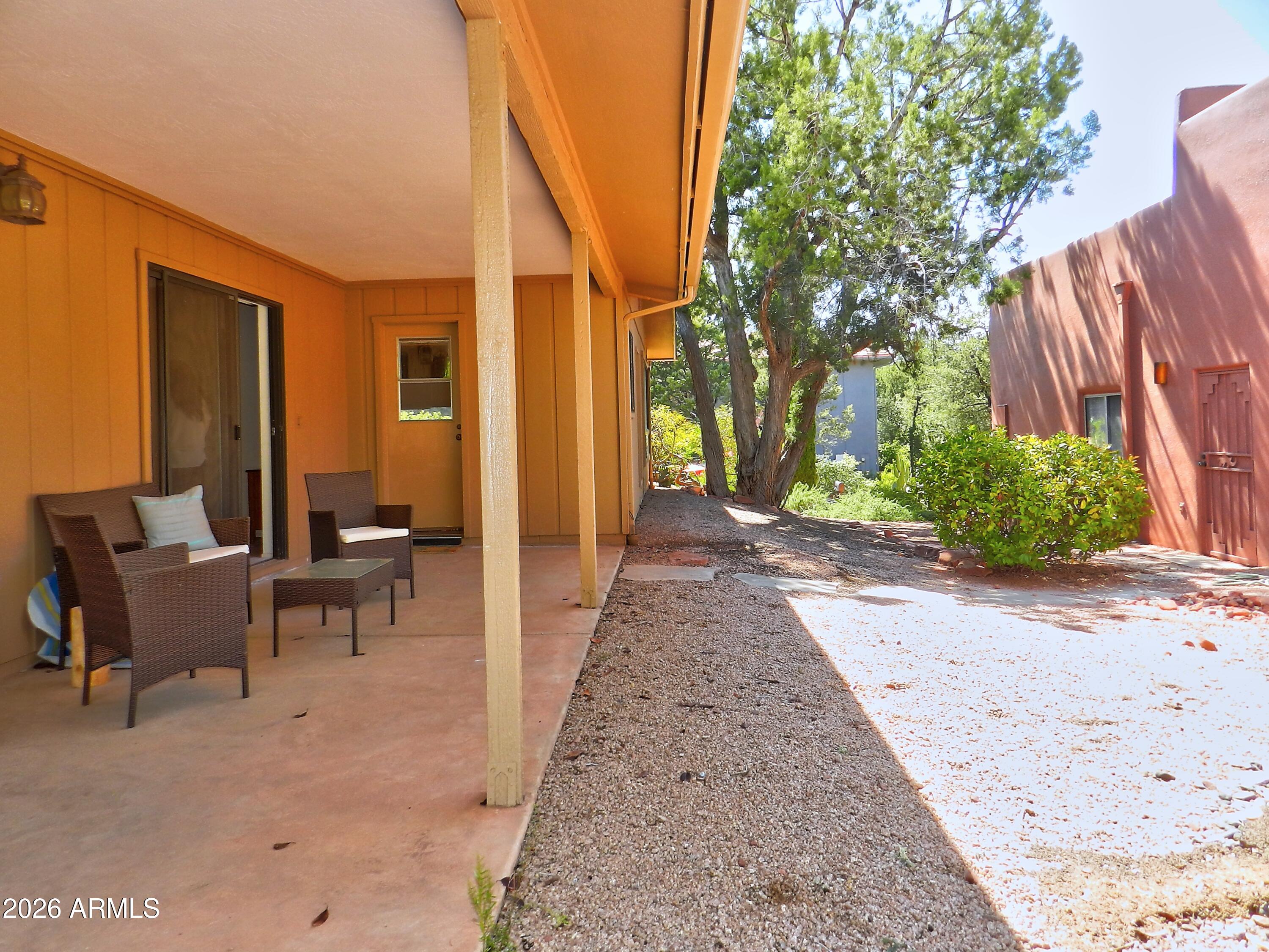 ROLLING HILLS ESTATES 3 - Residential