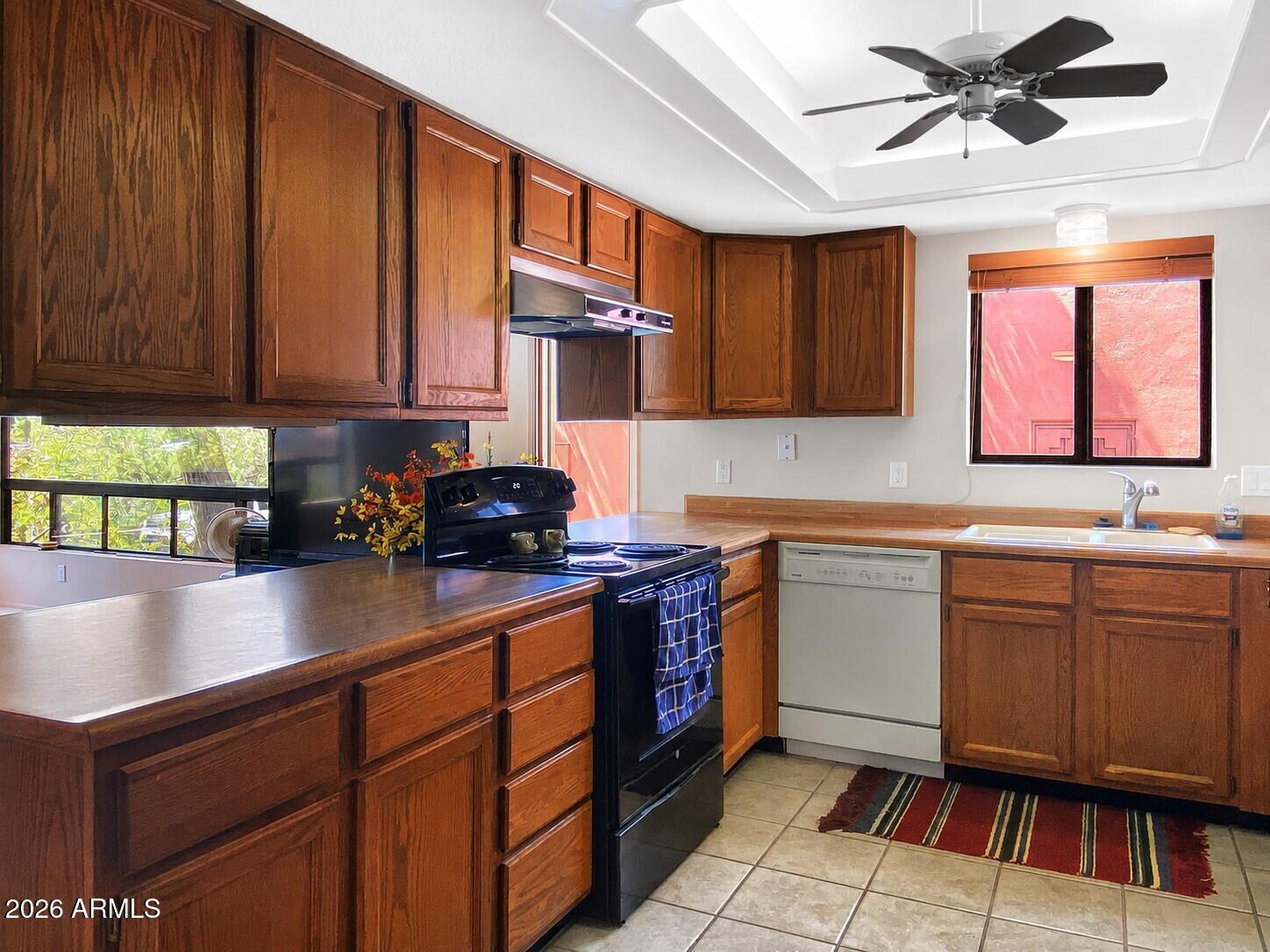 ROLLING HILLS ESTATES 3 - Residential