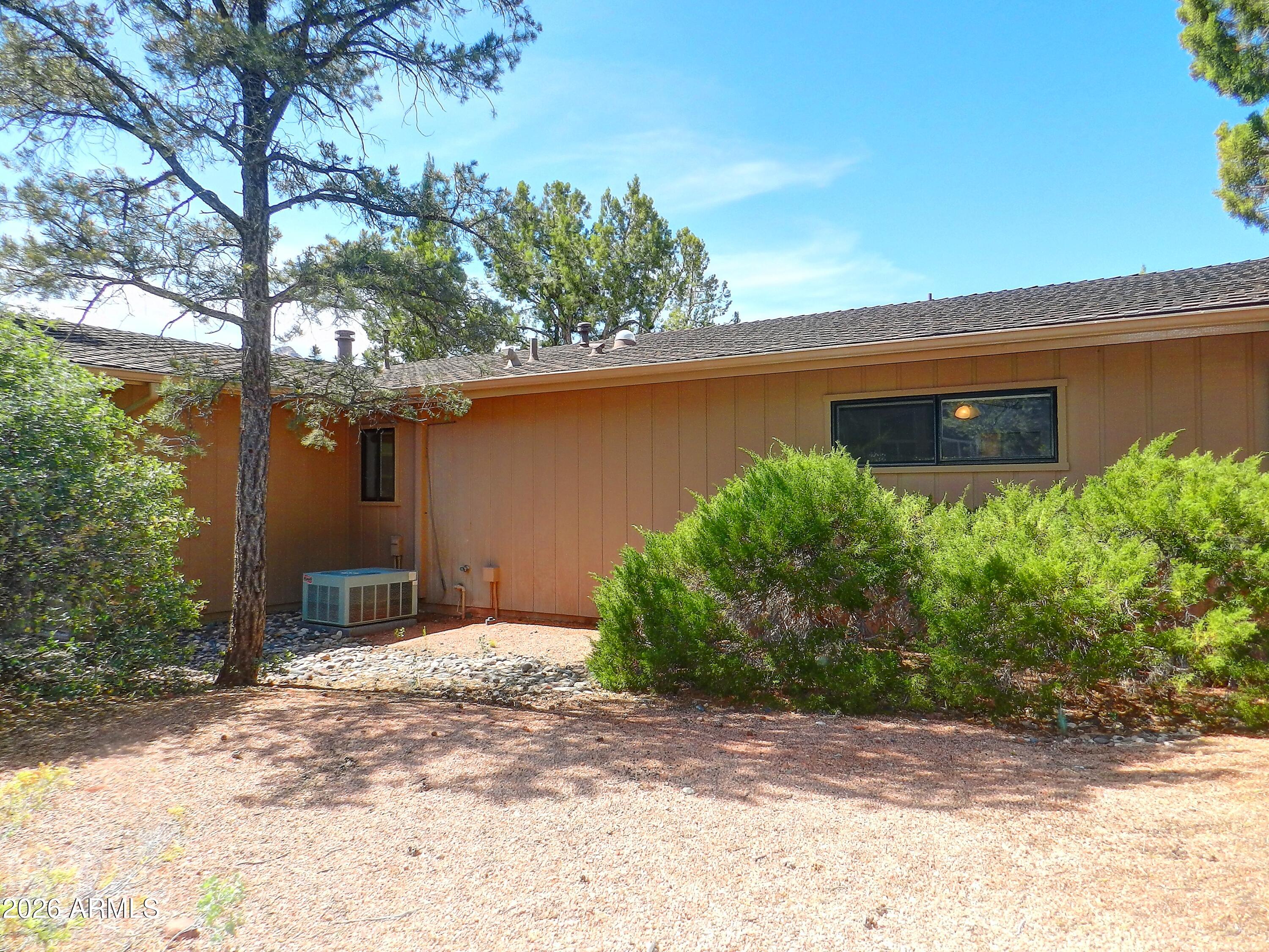 ROLLING HILLS ESTATES 3 - Residential