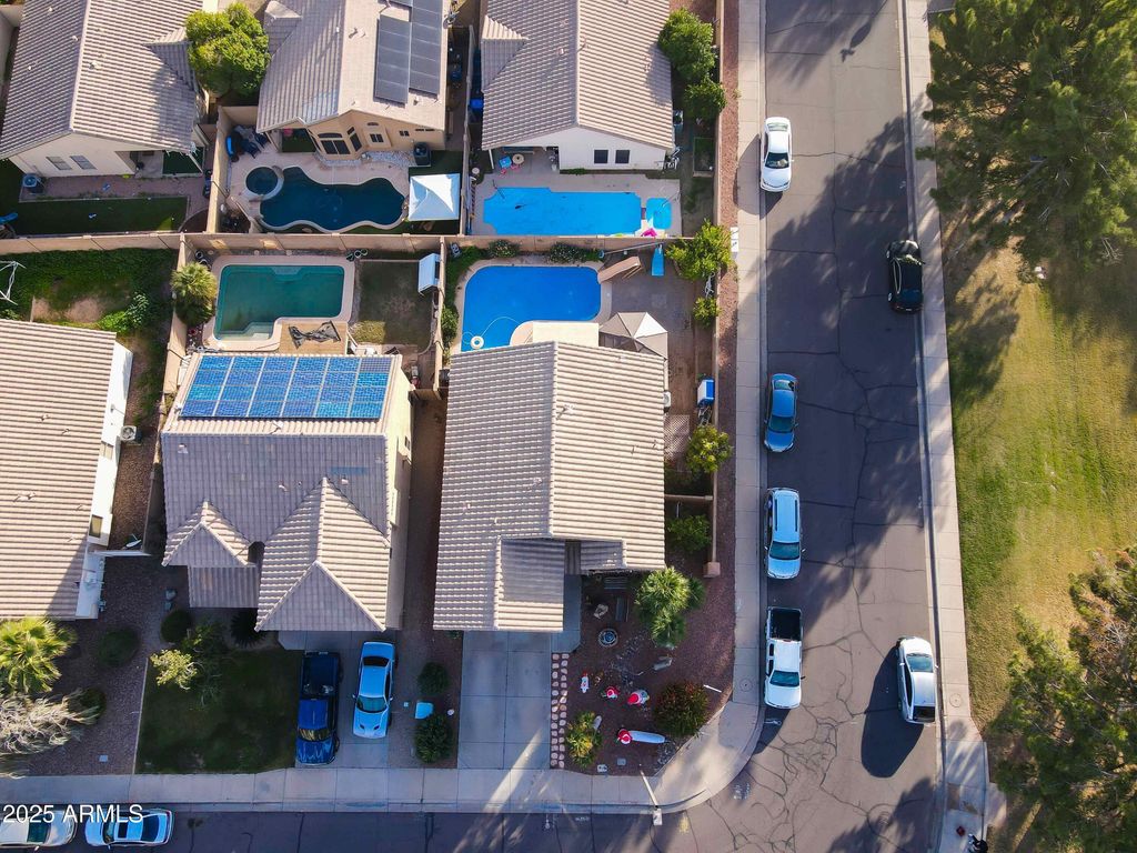 Photo of 1759 E Oakland Street, Gilbert, AZ 85295 (MLS # 6956969)