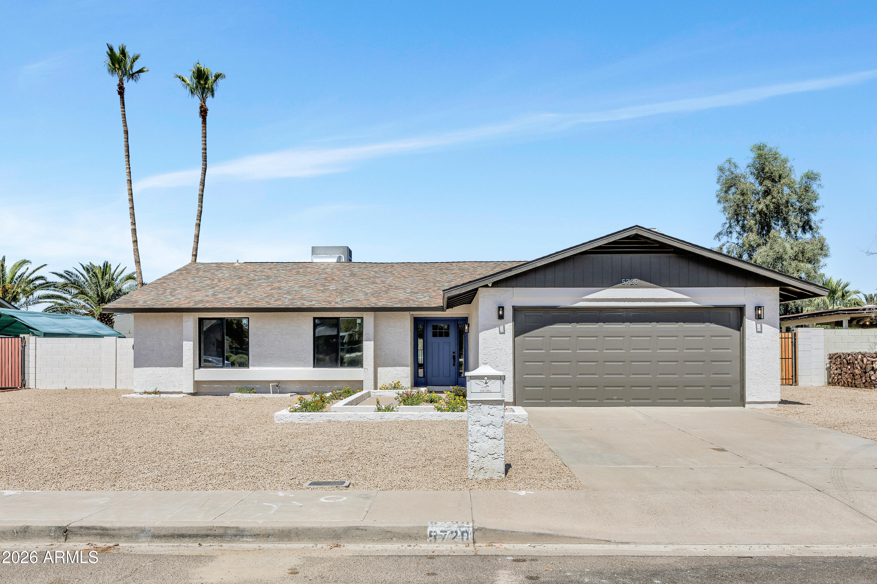 5720 W GREENBRIAR Drive