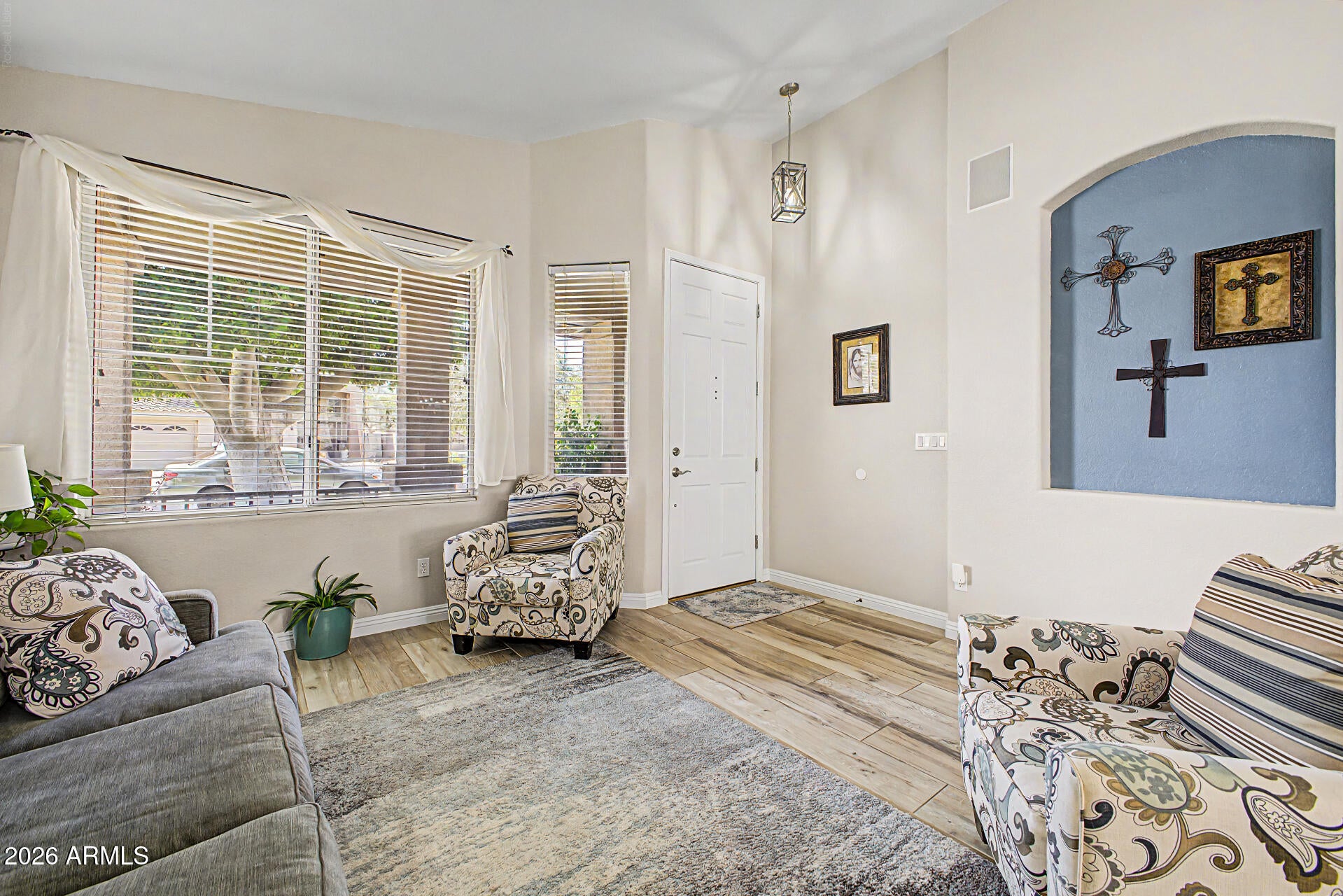 6982 W IRMA Lane