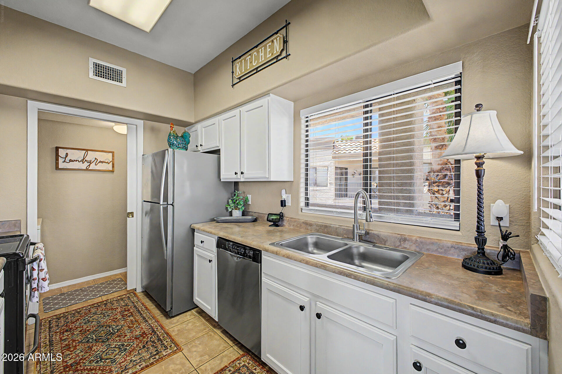 10401 N SAGUARO Boulevard 213