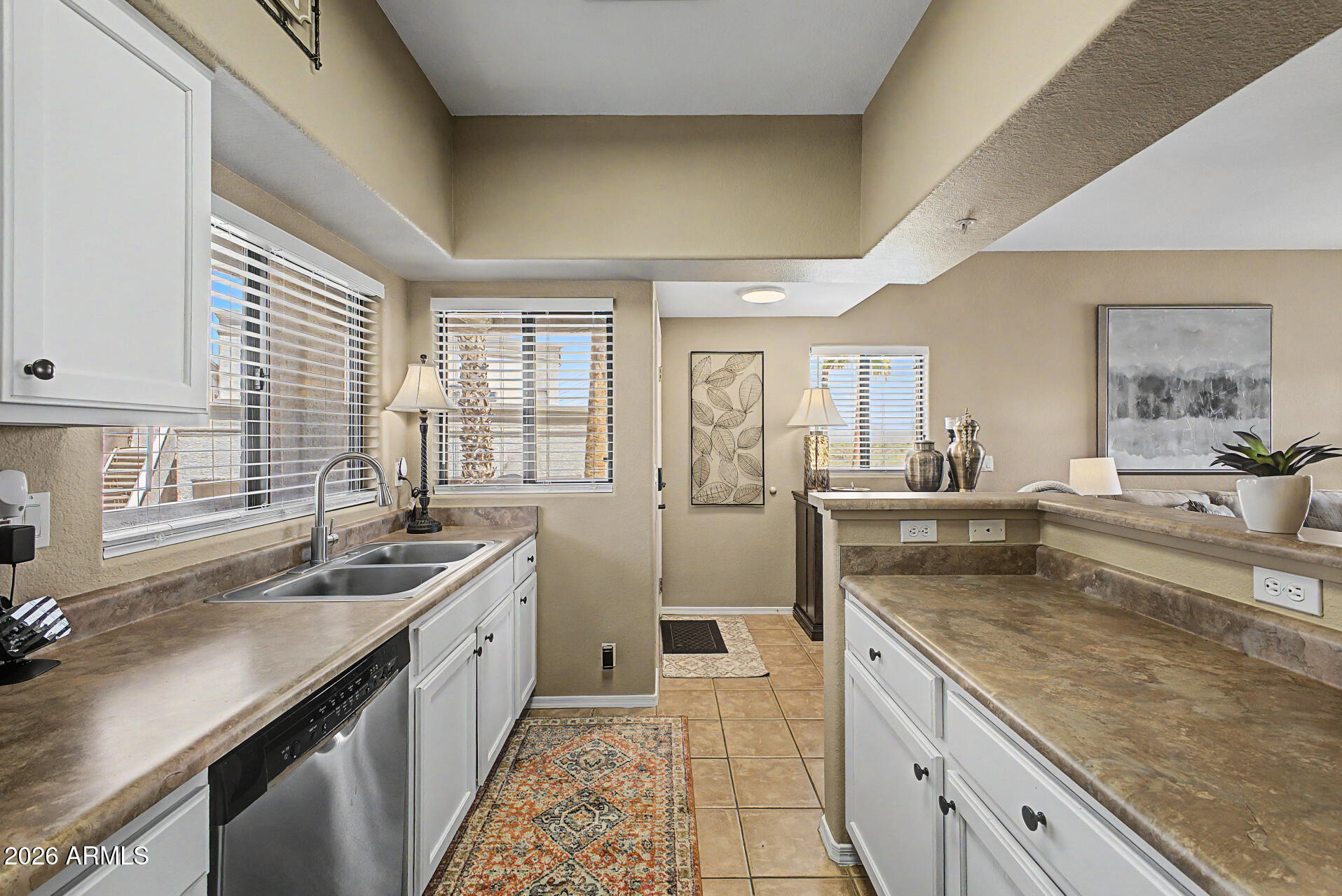 10401 N SAGUARO Boulevard 213