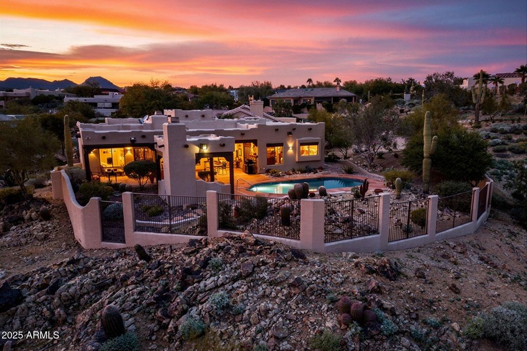 Photo of 15203 N San Diego Circle, Fountain Hills, AZ 85268 (MLS # 6971438)