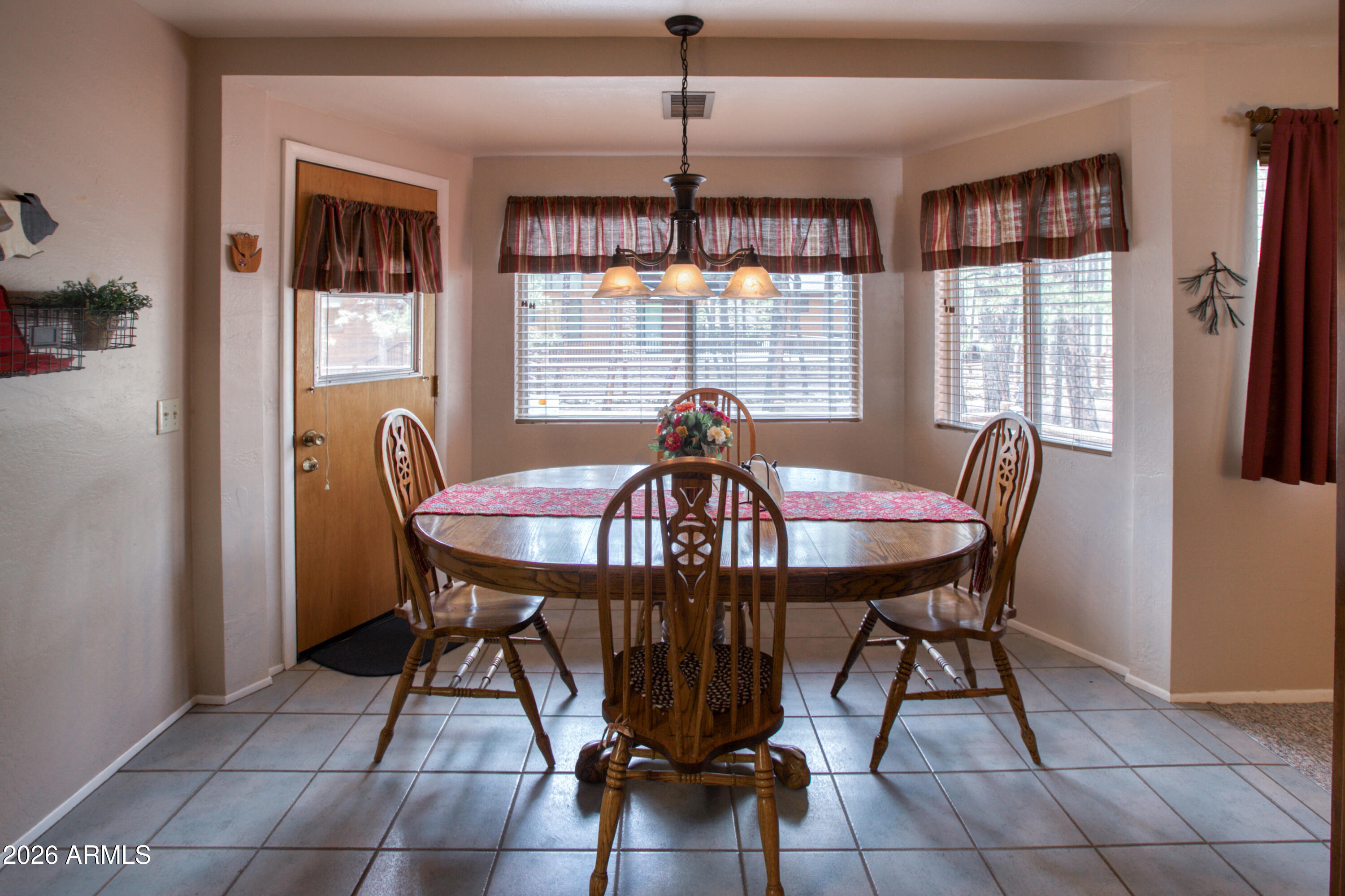 PINETOP COUNTRY CLUB UNIT 4 - Residential