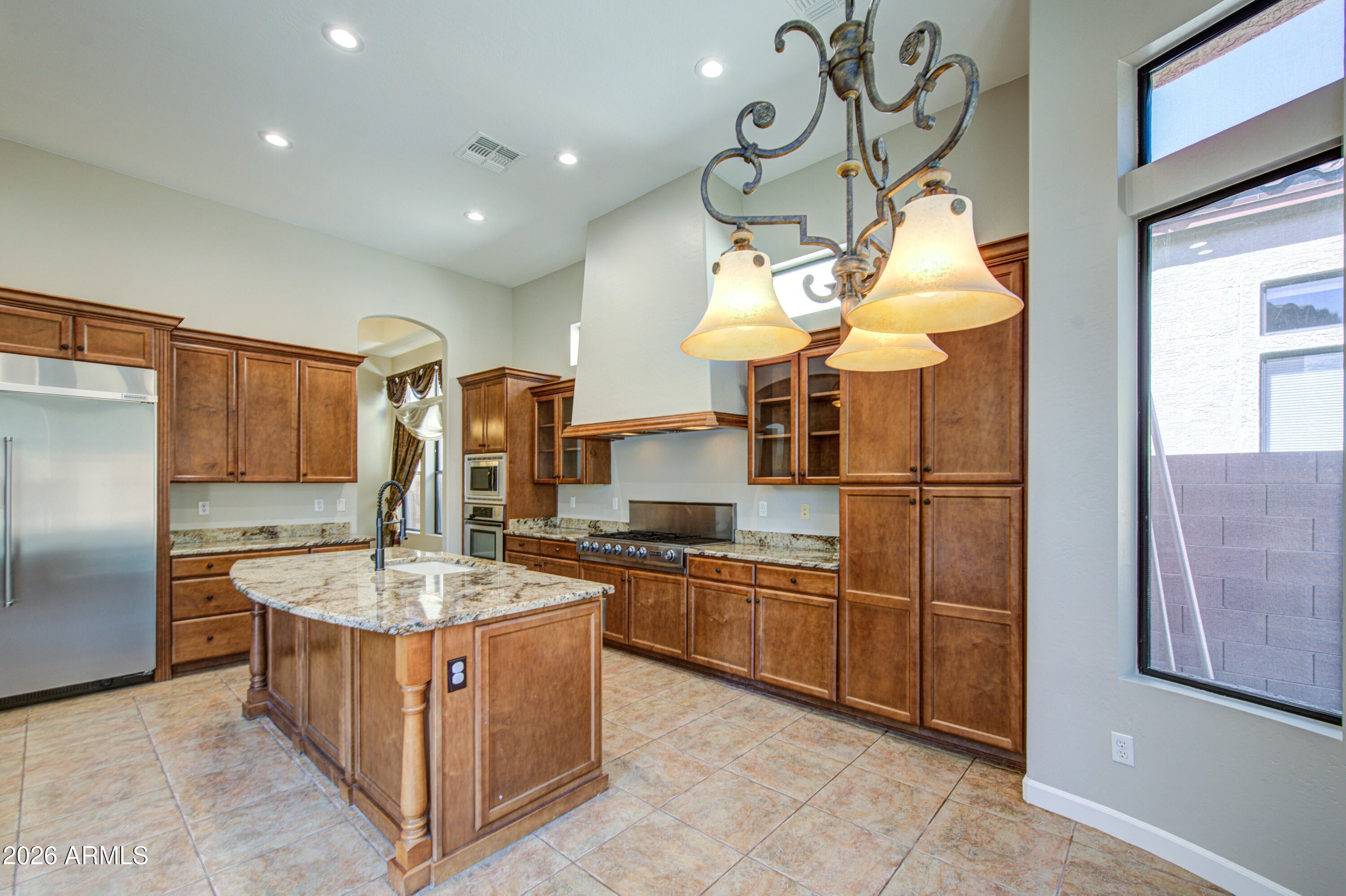 3949 N ARBOLES Circle