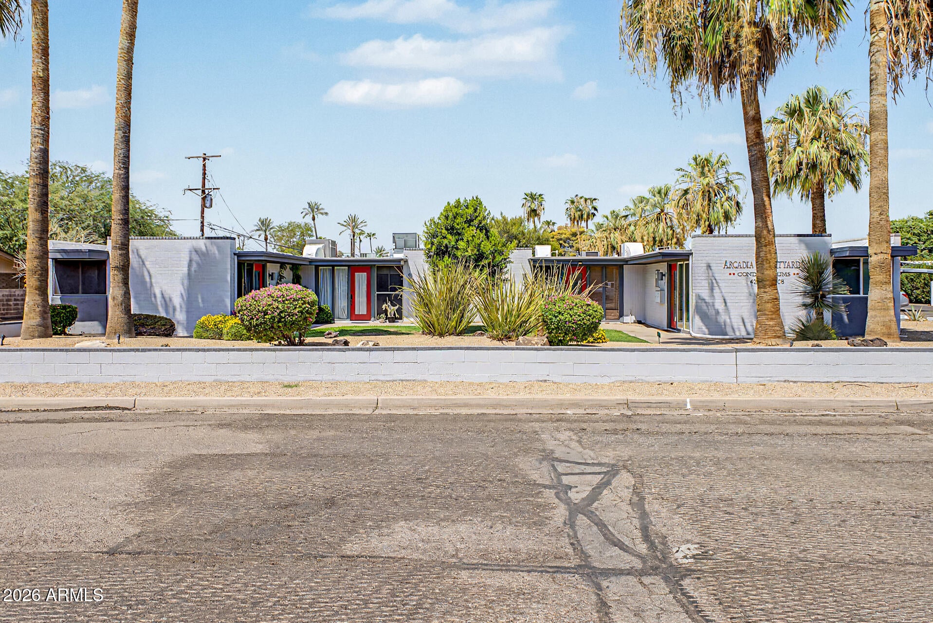 4200 N 38TH Street 1