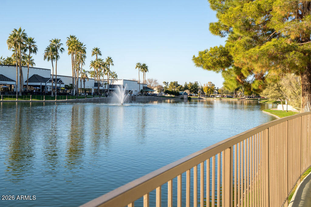 LAKESHORE AT ANDERSEN SPRINGS CONDOMINIUM - Residential