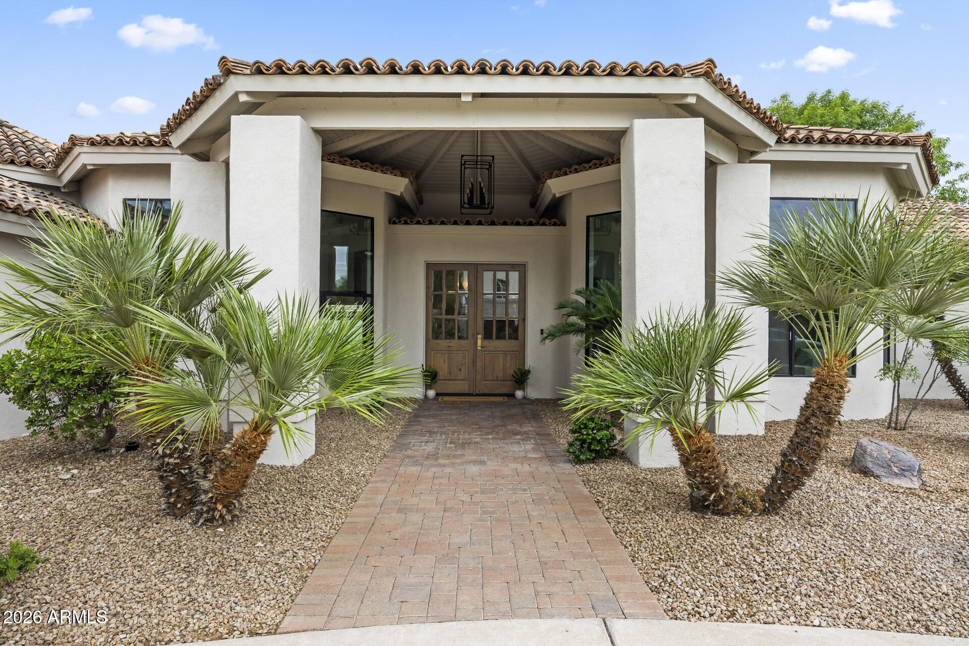 10205 E Corrine Drive