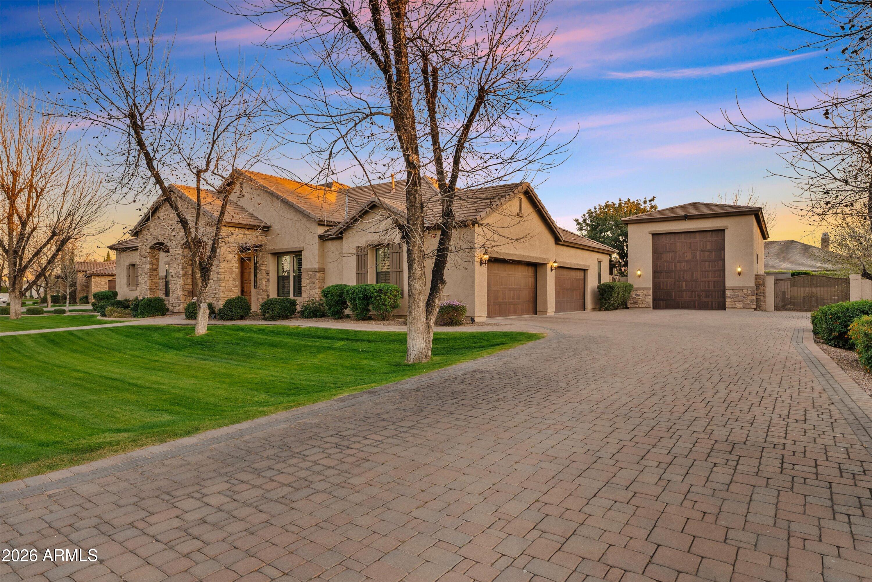 20263 E SUNSET Court