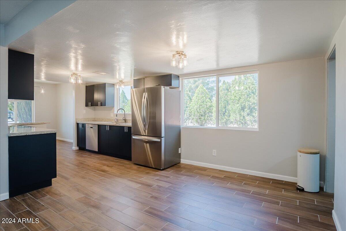 TOWN & COUNTRY ESTATES - Residential