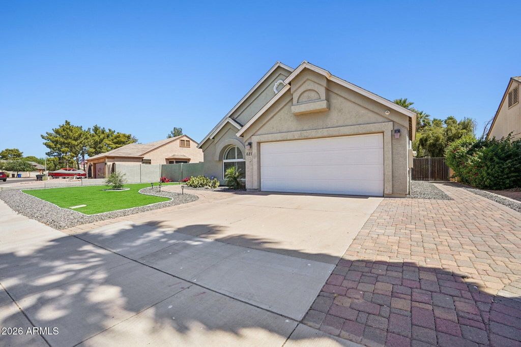Photo of 621 S Criss Street, Chandler, AZ 85226 (MLS # 7011552)