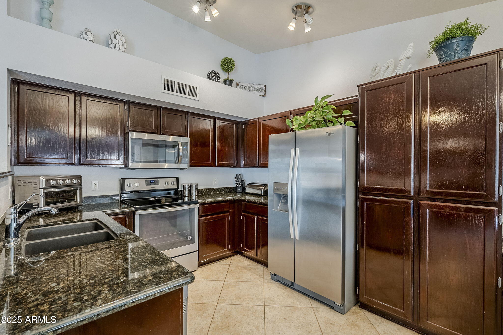 4407 W Avenida Del Sol --