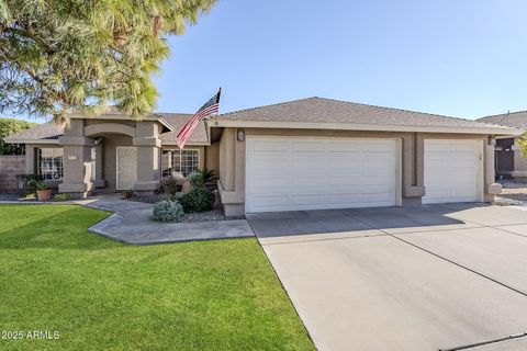 4407 W Avenida Del Sol -- Glendale AZ 85310
