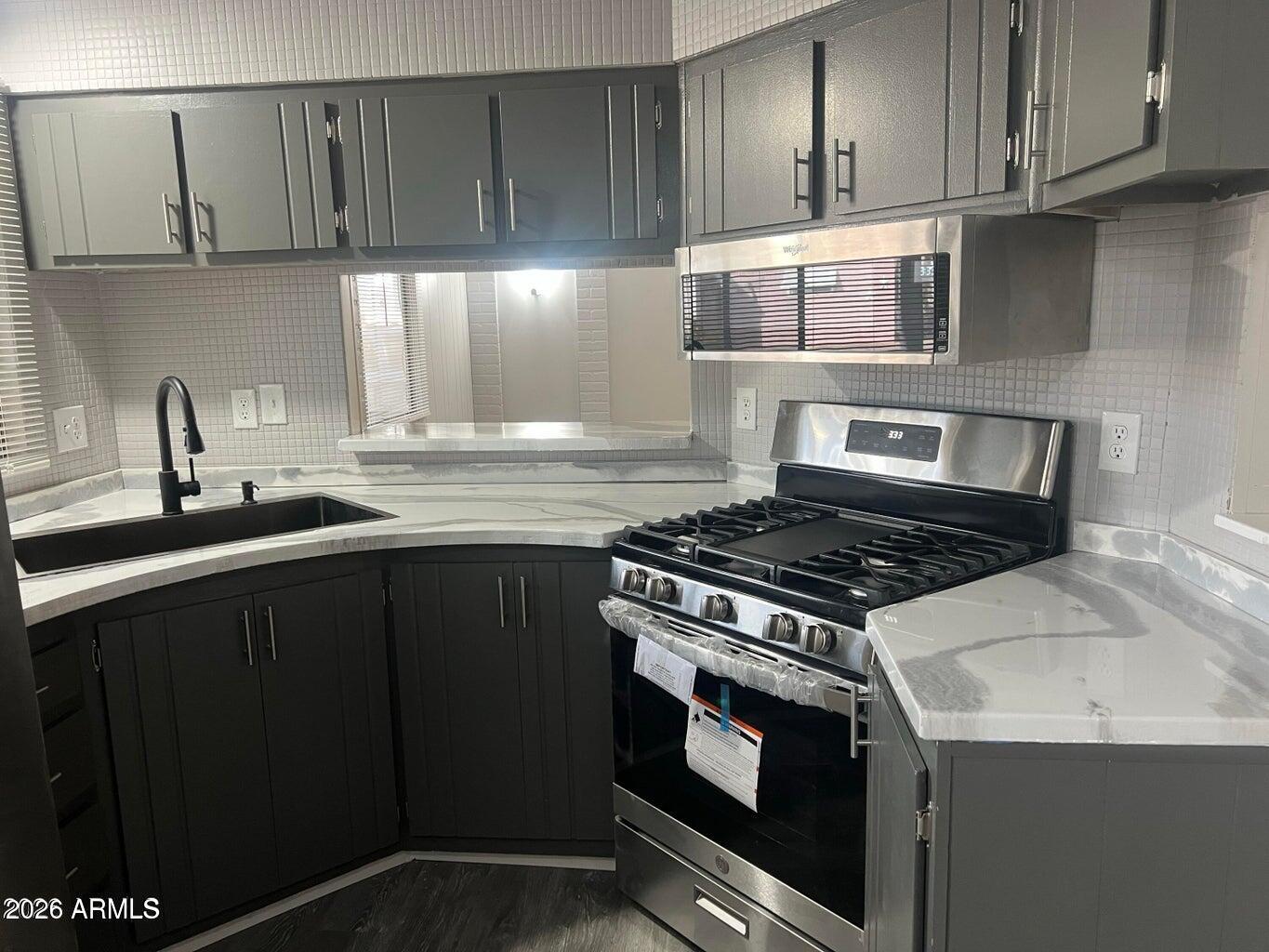 10701 N 99TH Avenue 77