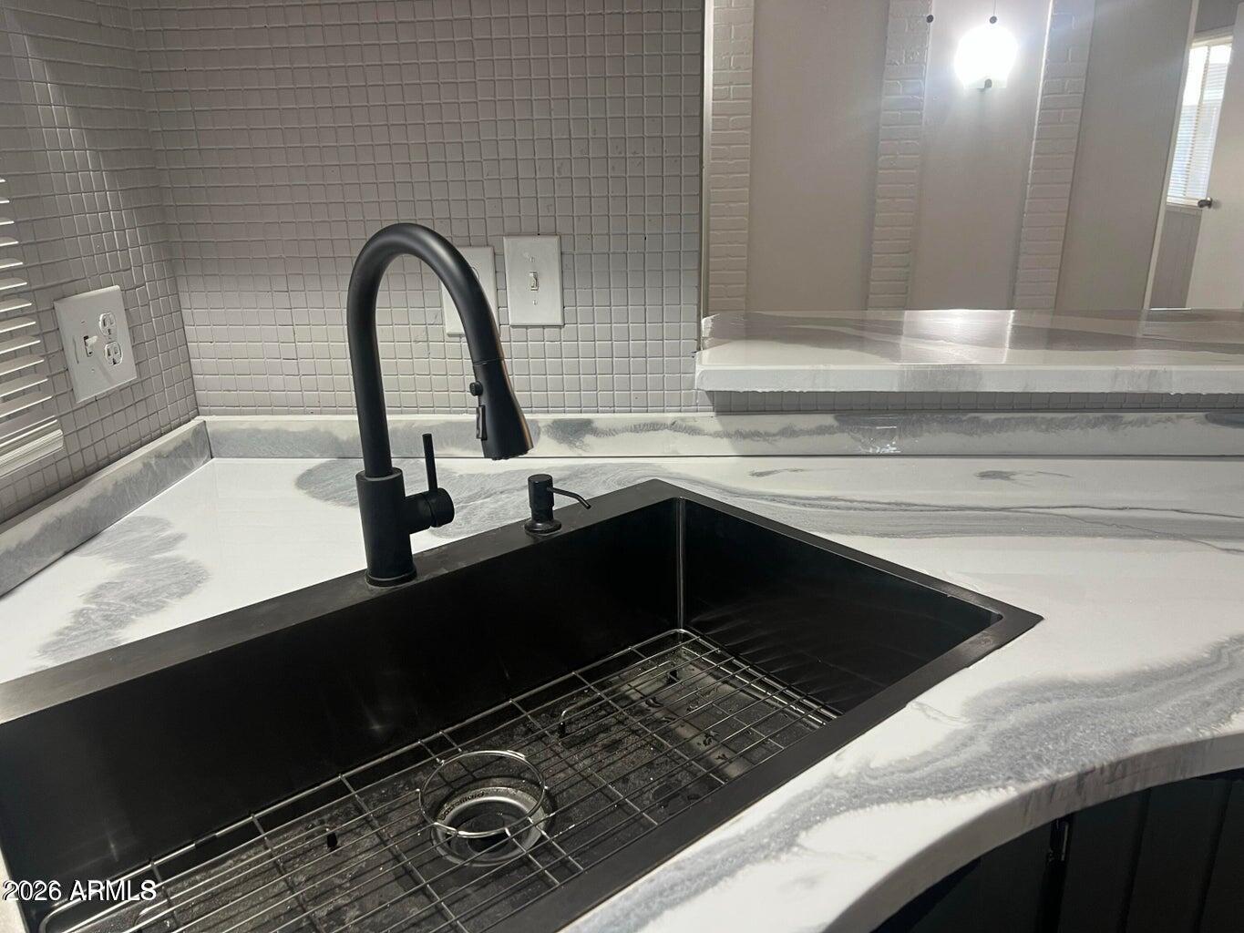 10701 N 99TH Avenue 77