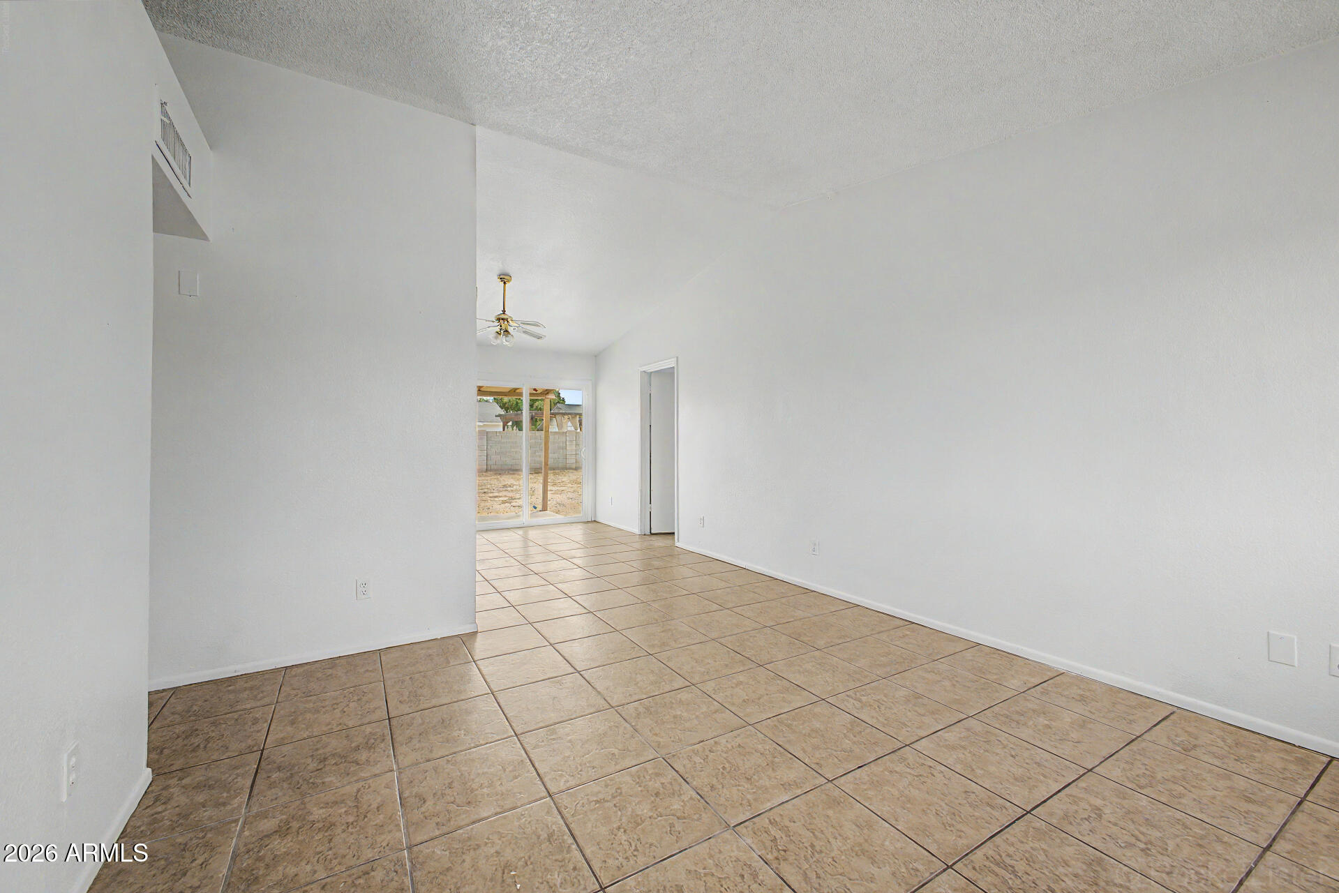 10811 W TURNEY Avenue