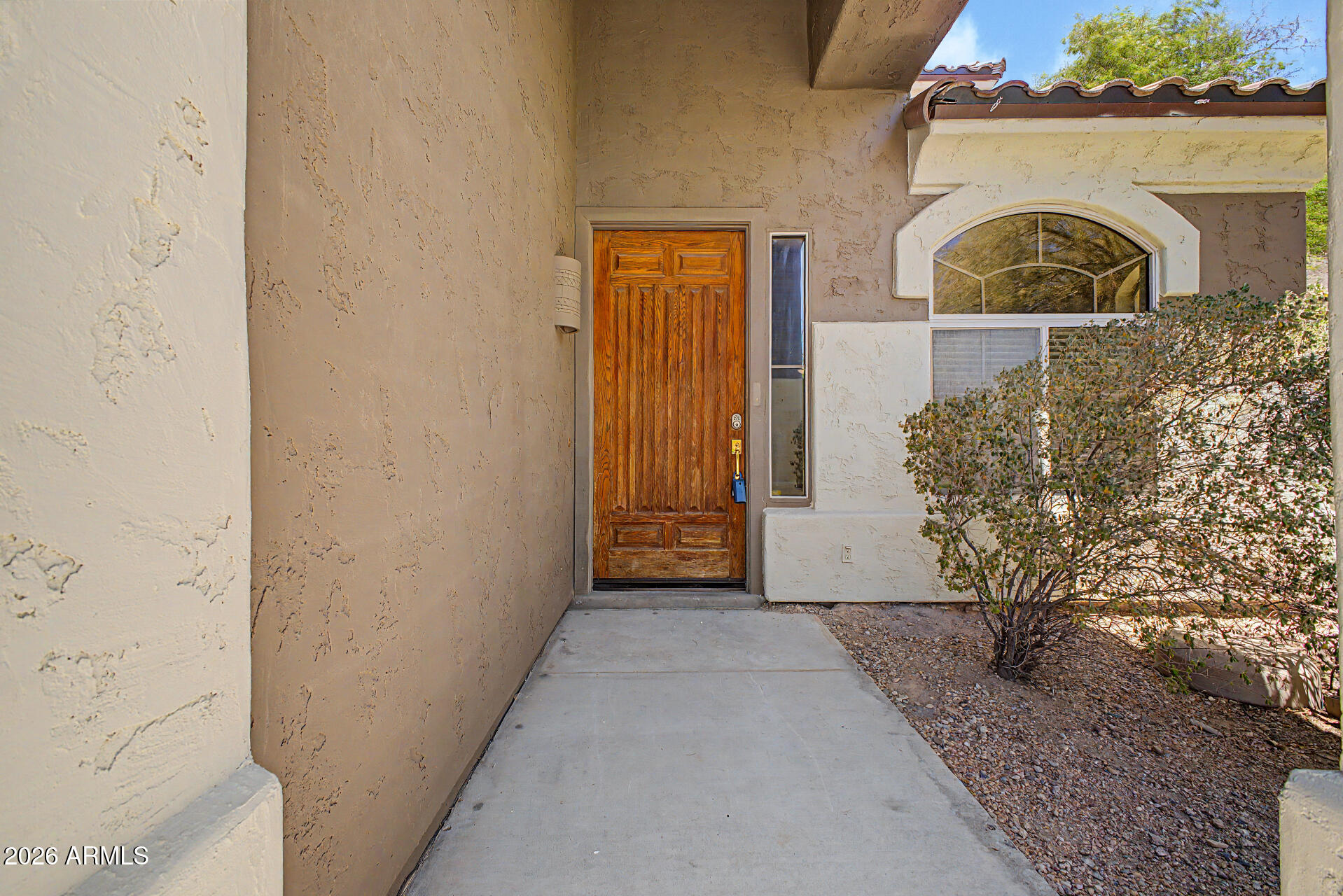 10304 E ROSEMARY Lane