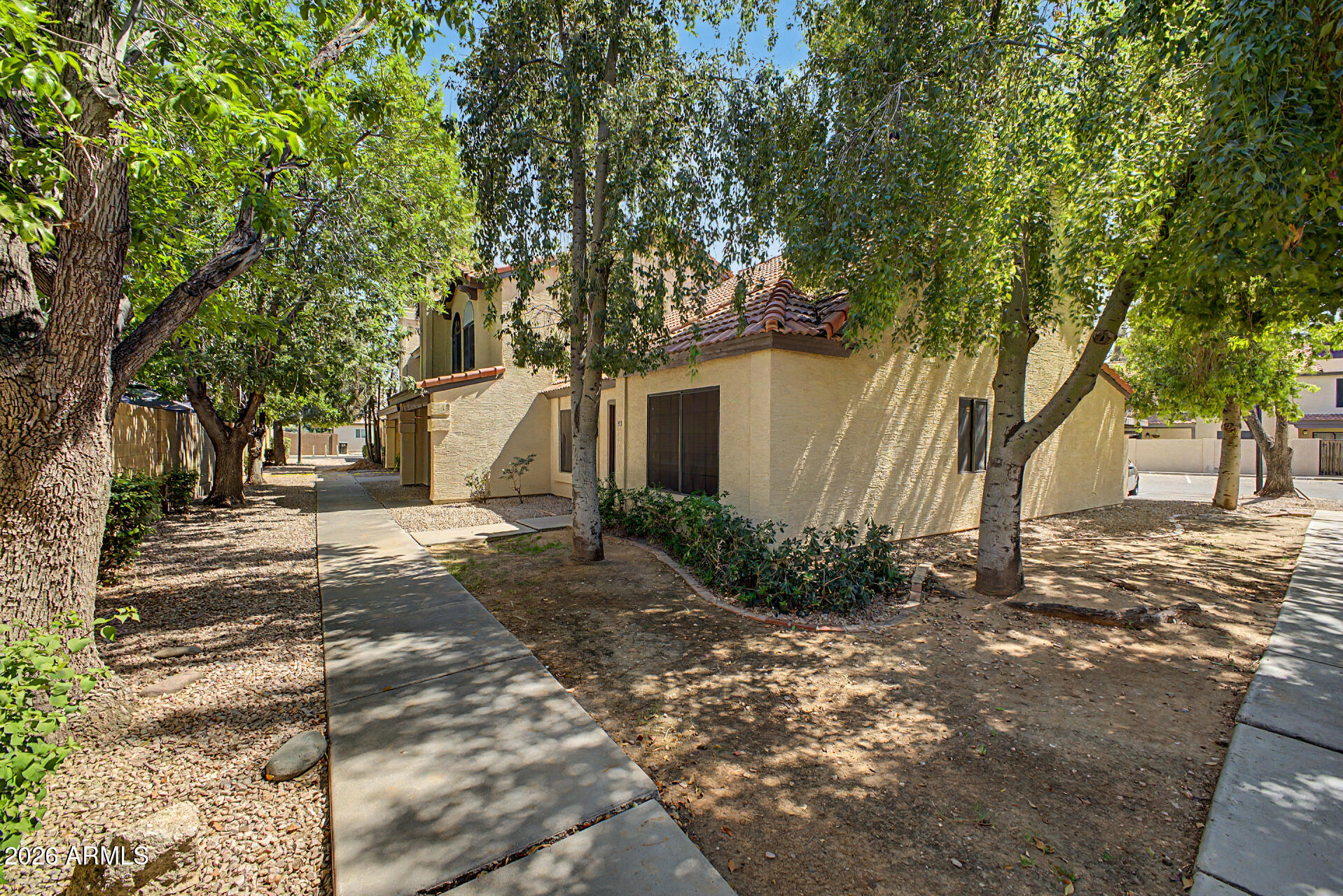 3719 E INVERNESS Avenue 92