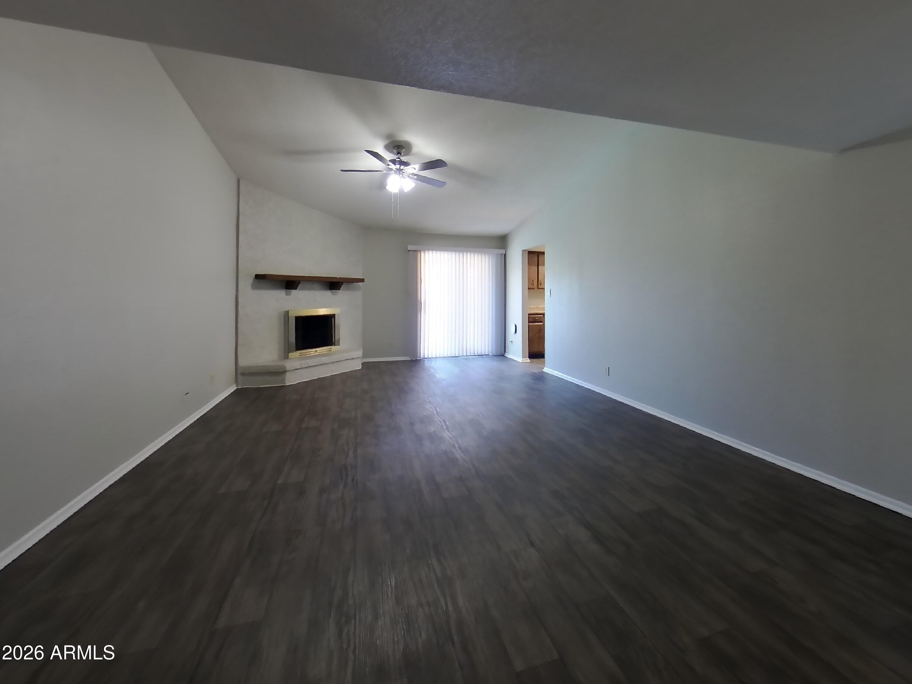 4323 W POINSETTIA Drive