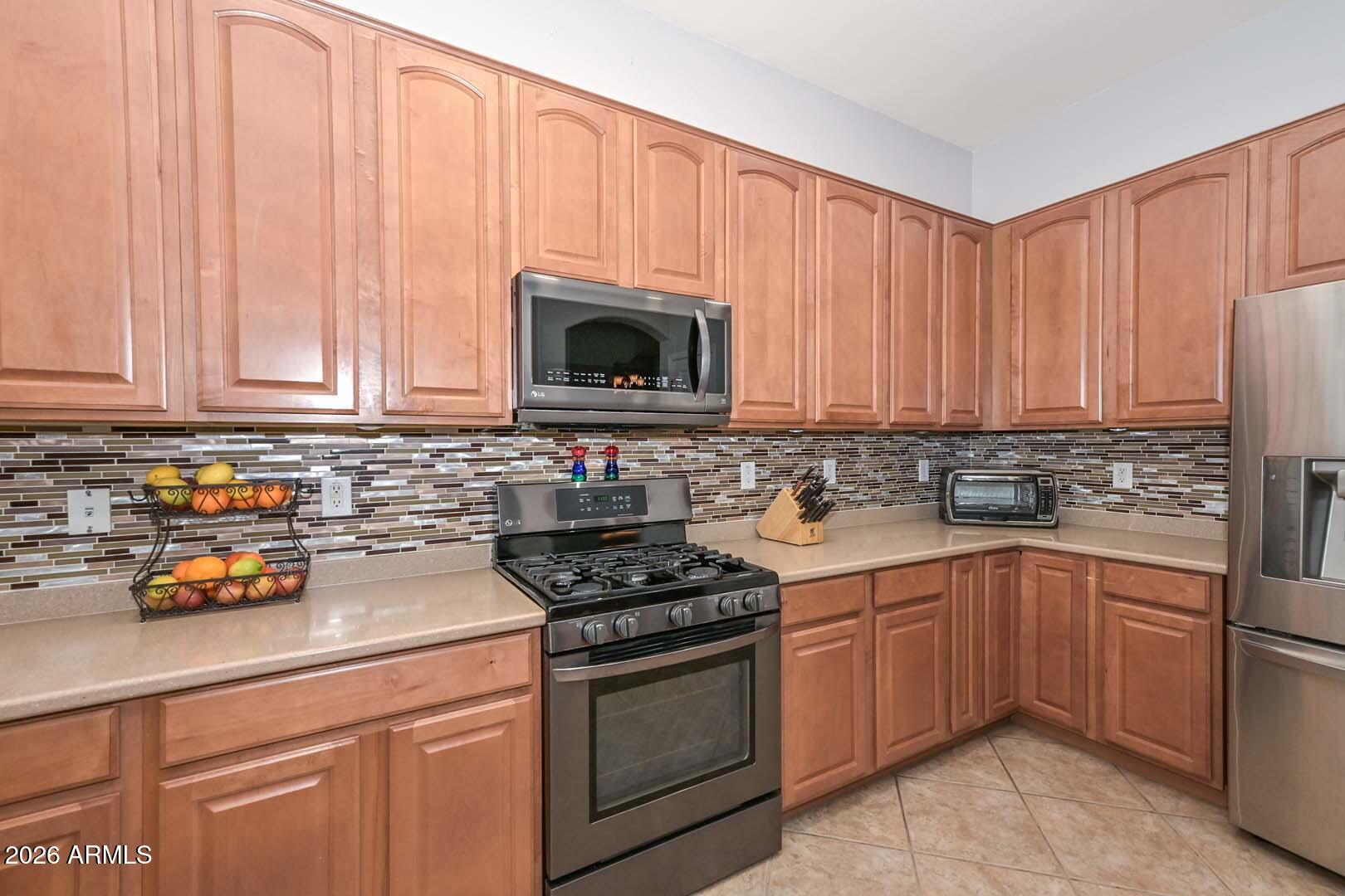 4306 W SUMMERSIDE Road