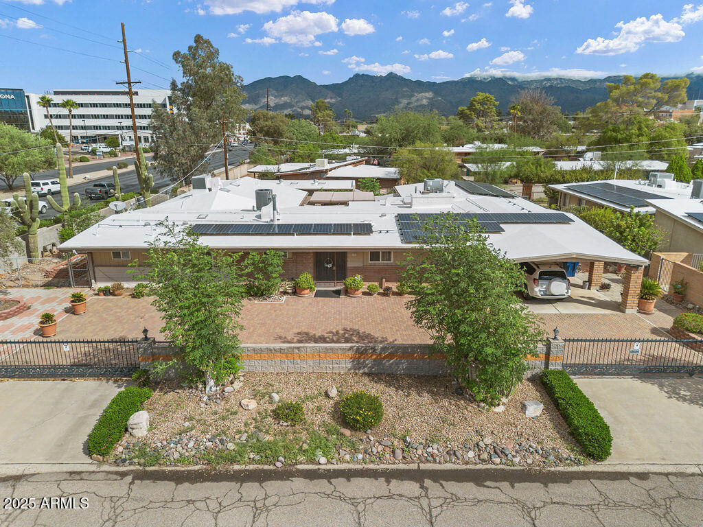 6301 E CALLE DE SAN ALBERTO --