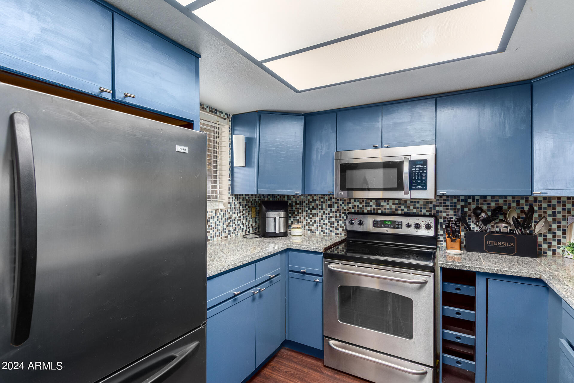 Phoenix, Arizona 85029, United States, 2 Bedrooms Bedrooms, ,2 BathroomsBathrooms,Residential,Active,41423