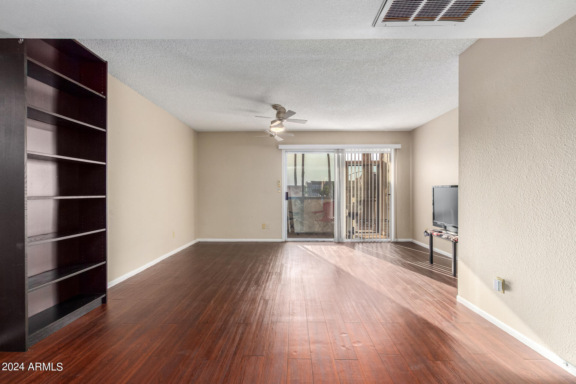 Phoenix, Arizona 85029, United States, 2 Bedrooms Bedrooms, ,2 BathroomsBathrooms,Residential,Active,41423