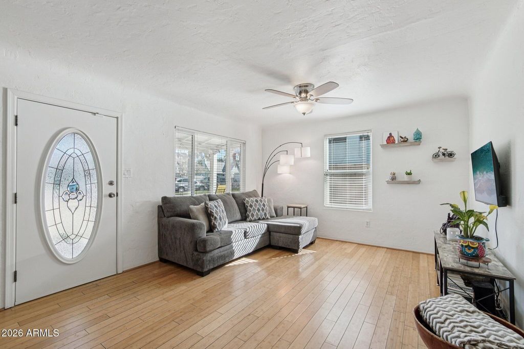 Photo of 1838 N Mitchell Street, Phoenix, AZ 85006 (MLS # 6975931)