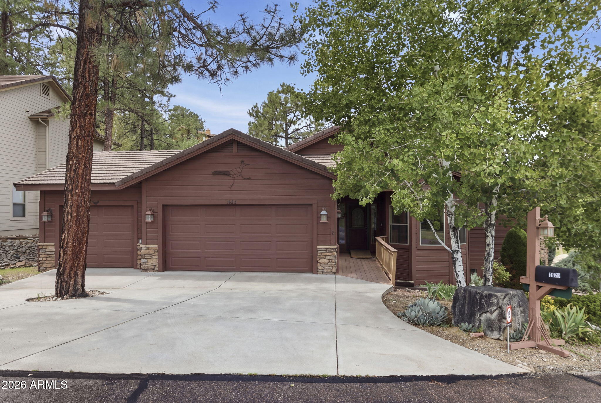 1820 WINDY WALK Lane
