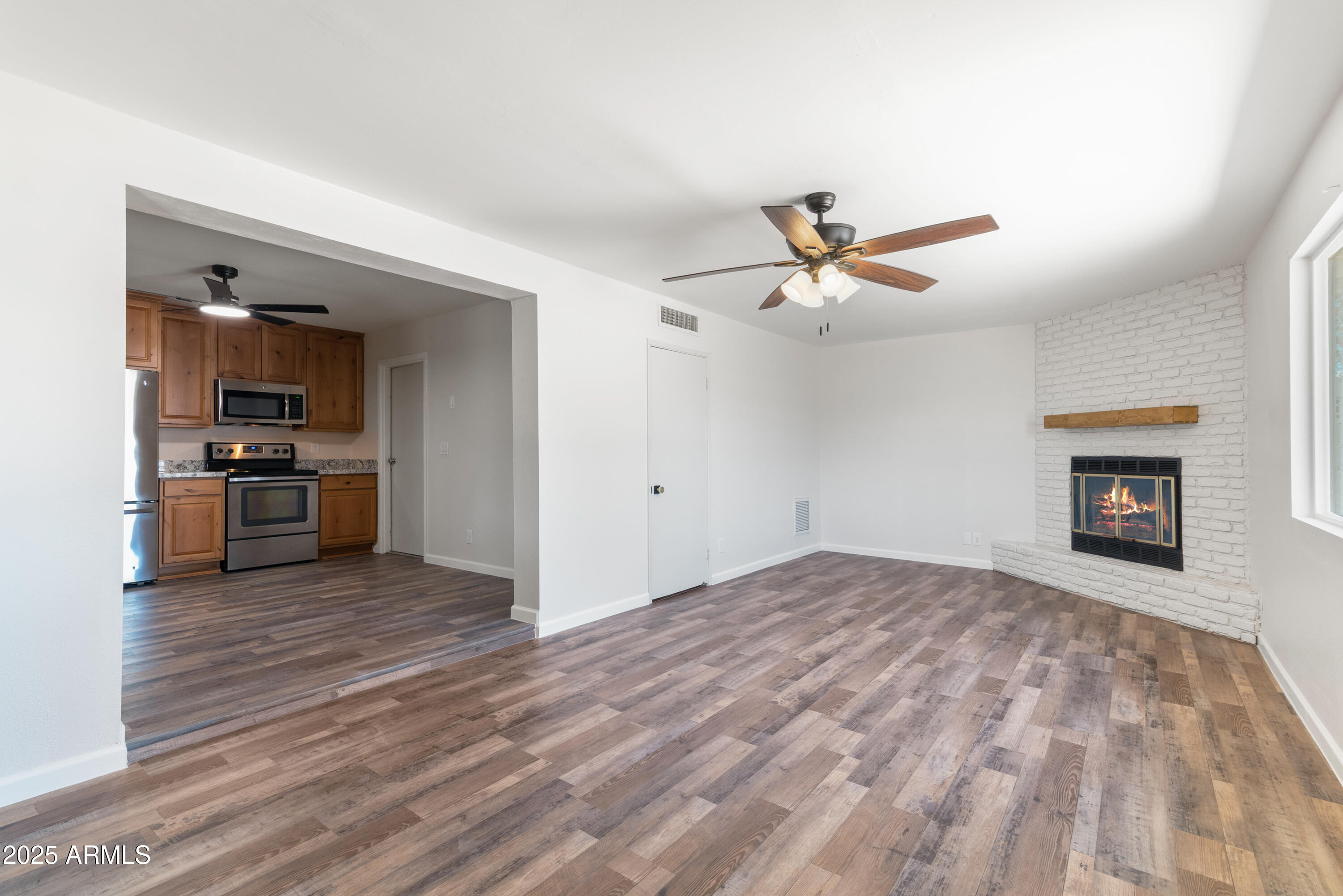 Scottsdale, Arizona 85257, United States, 3 Bedrooms Bedrooms, ,2 BathroomsBathrooms,Residential,Active,183890