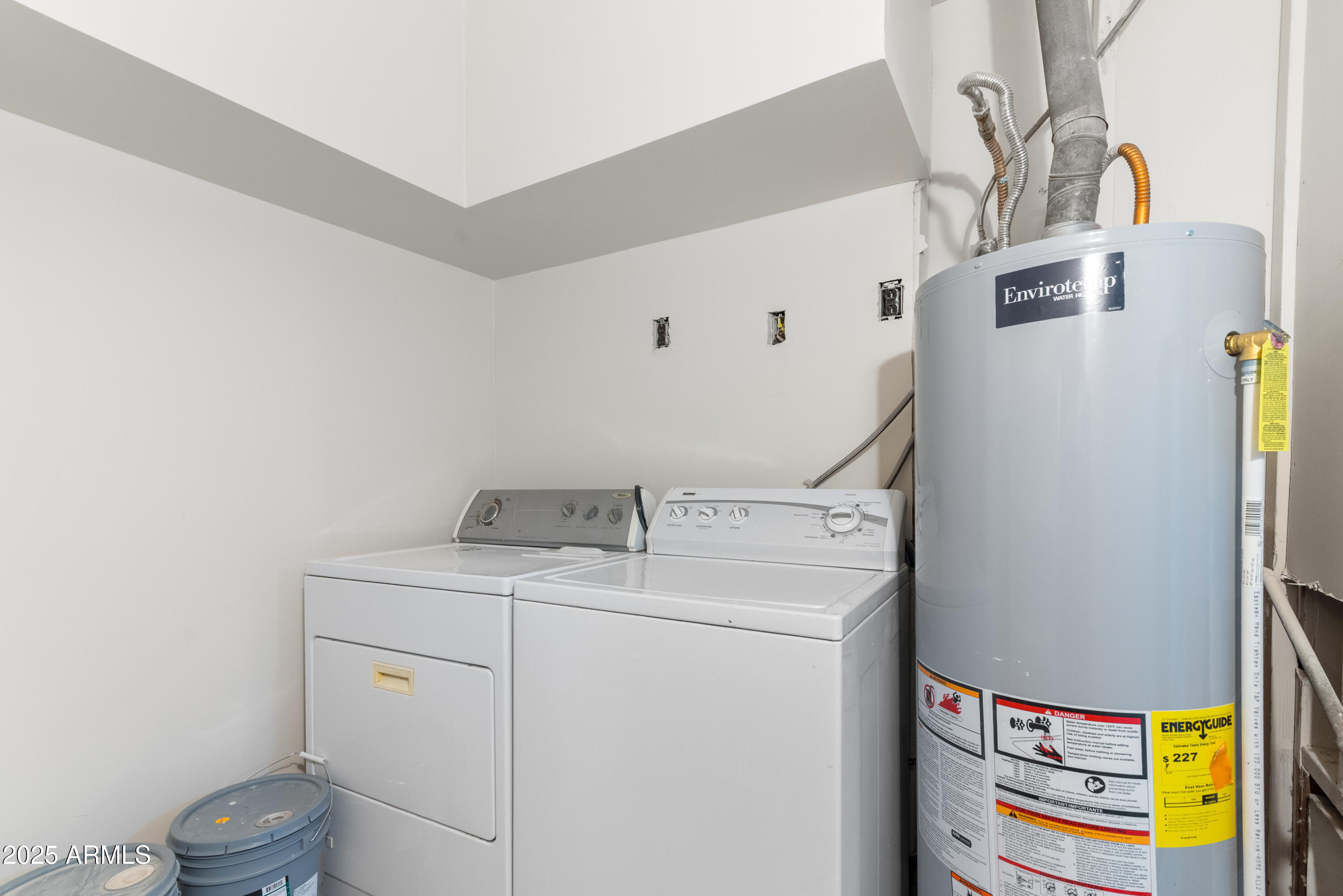 Scottsdale, Arizona 85257, United States, 3 Bedrooms Bedrooms, ,2 BathroomsBathrooms,Residential,Active,183890