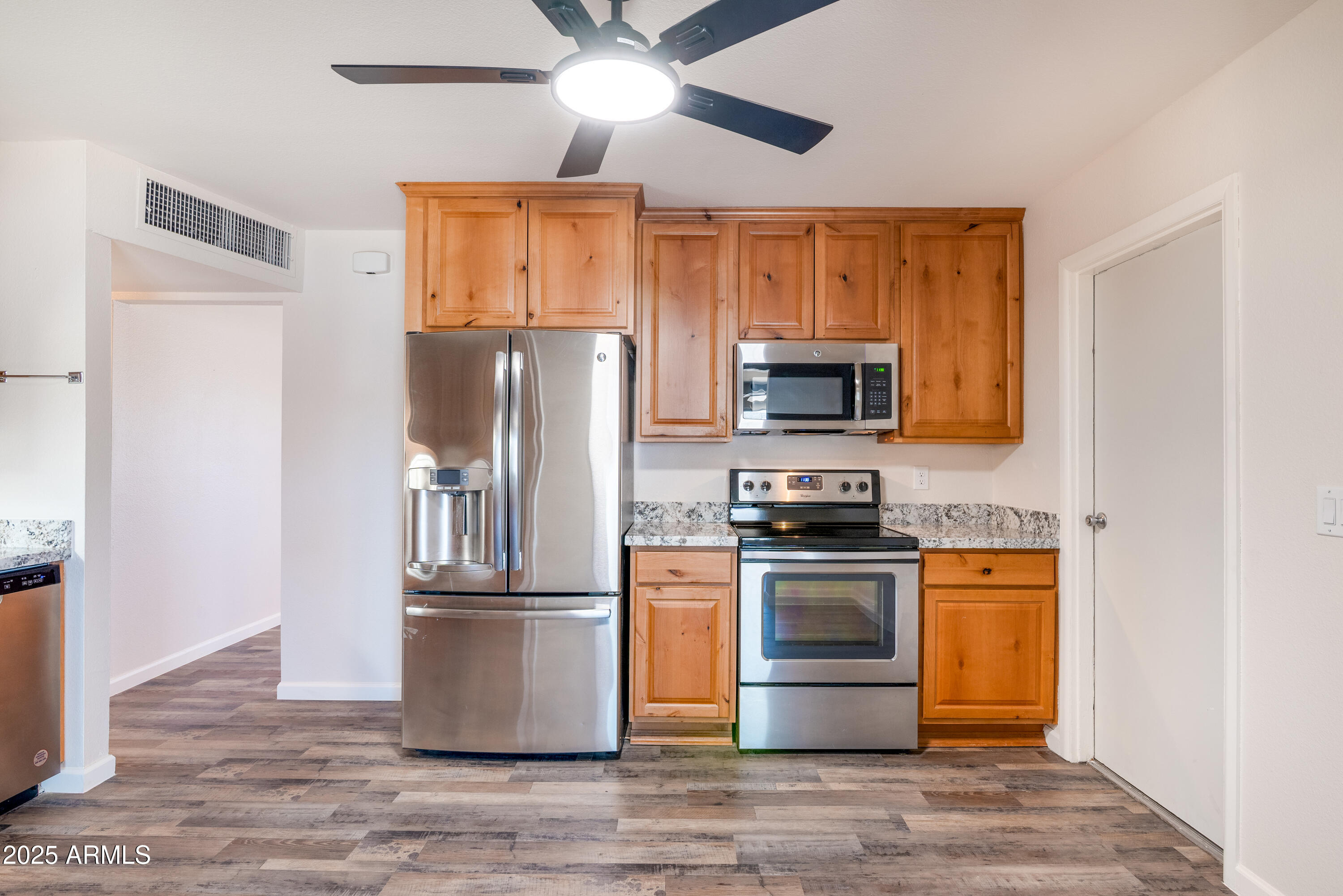 Scottsdale, Arizona 85257, United States, 3 Bedrooms Bedrooms, ,2 BathroomsBathrooms,Residential,Active,183890