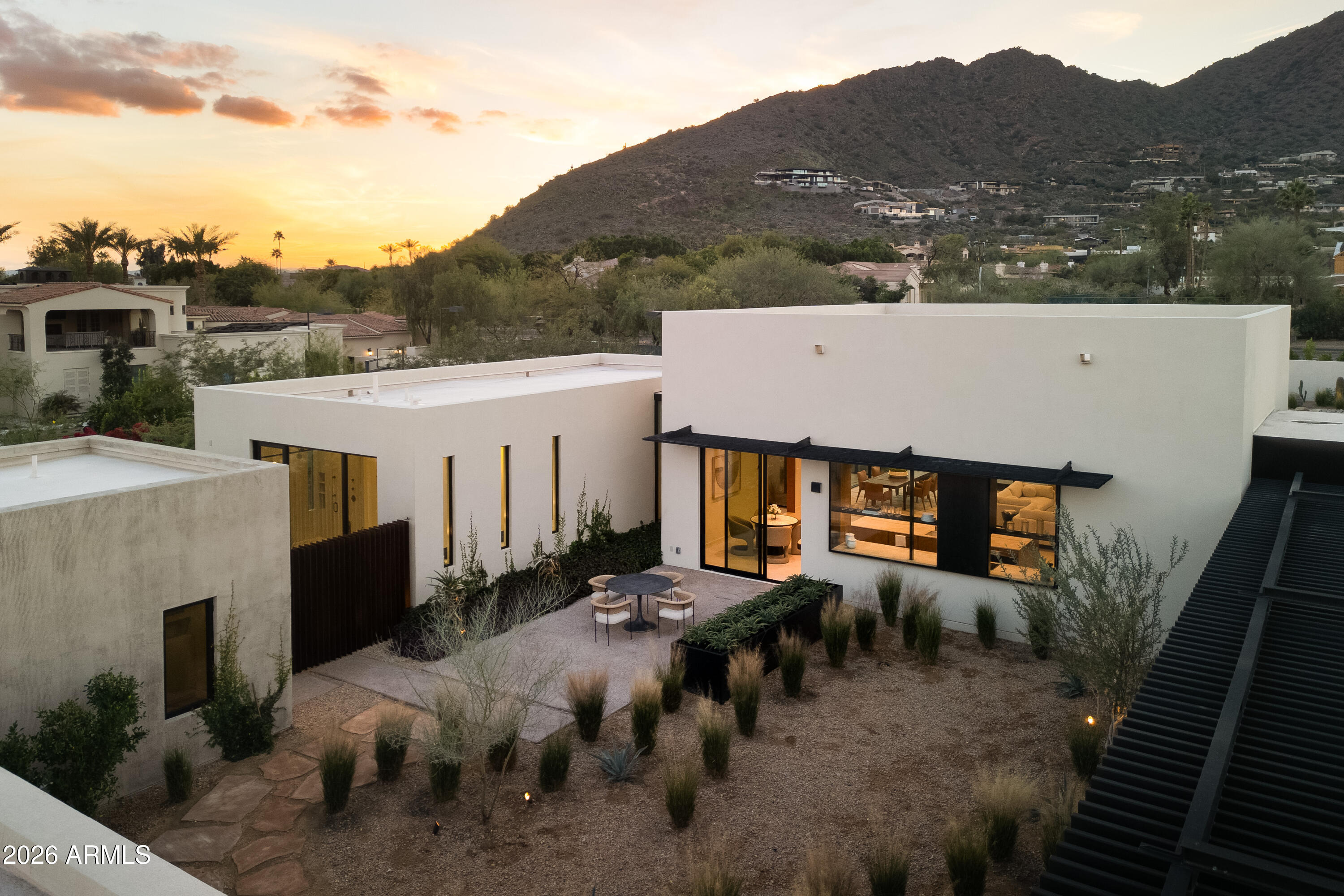 5287 N INVERGORDON Road